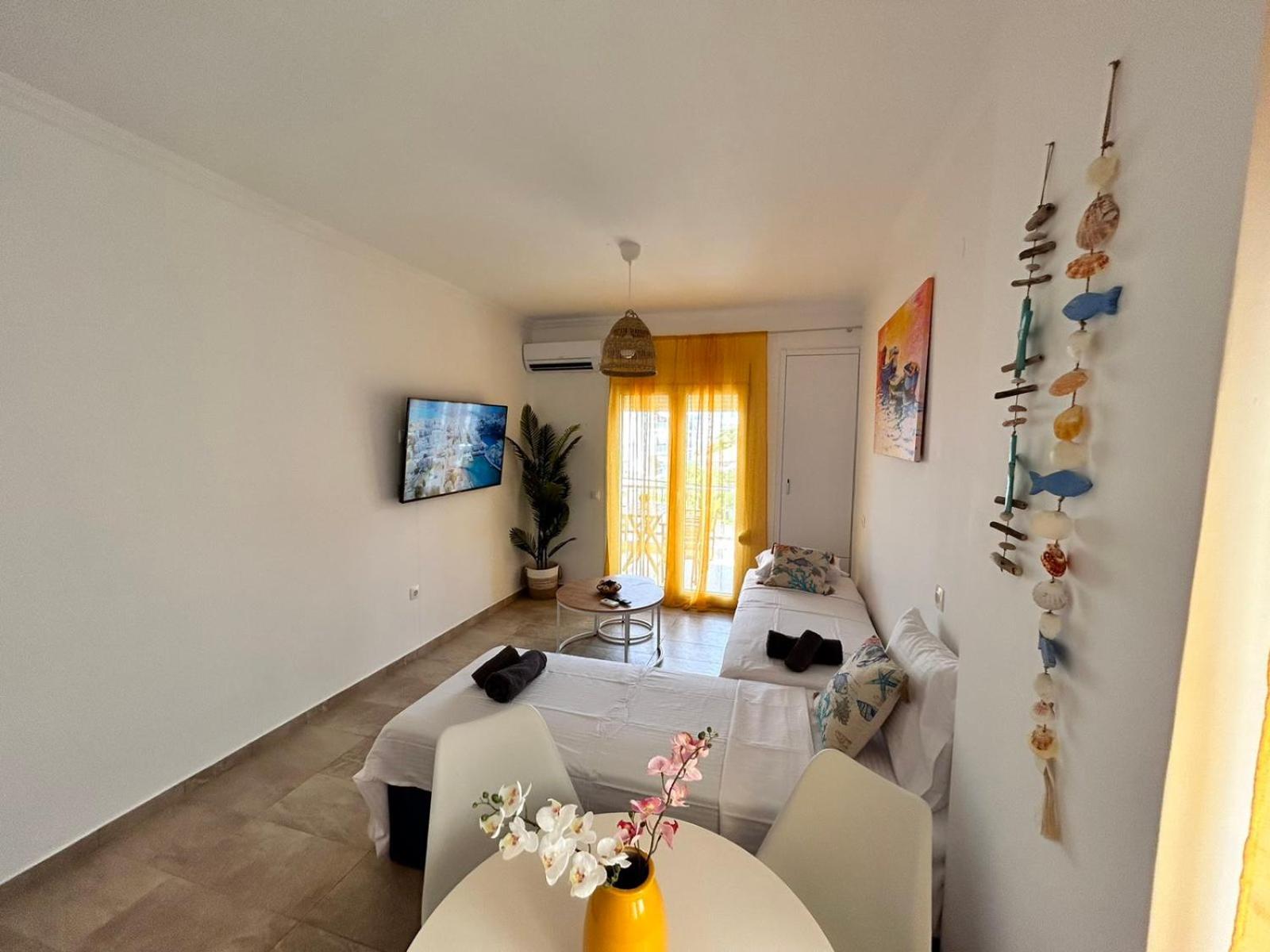 Apartment Sea Pleasure View