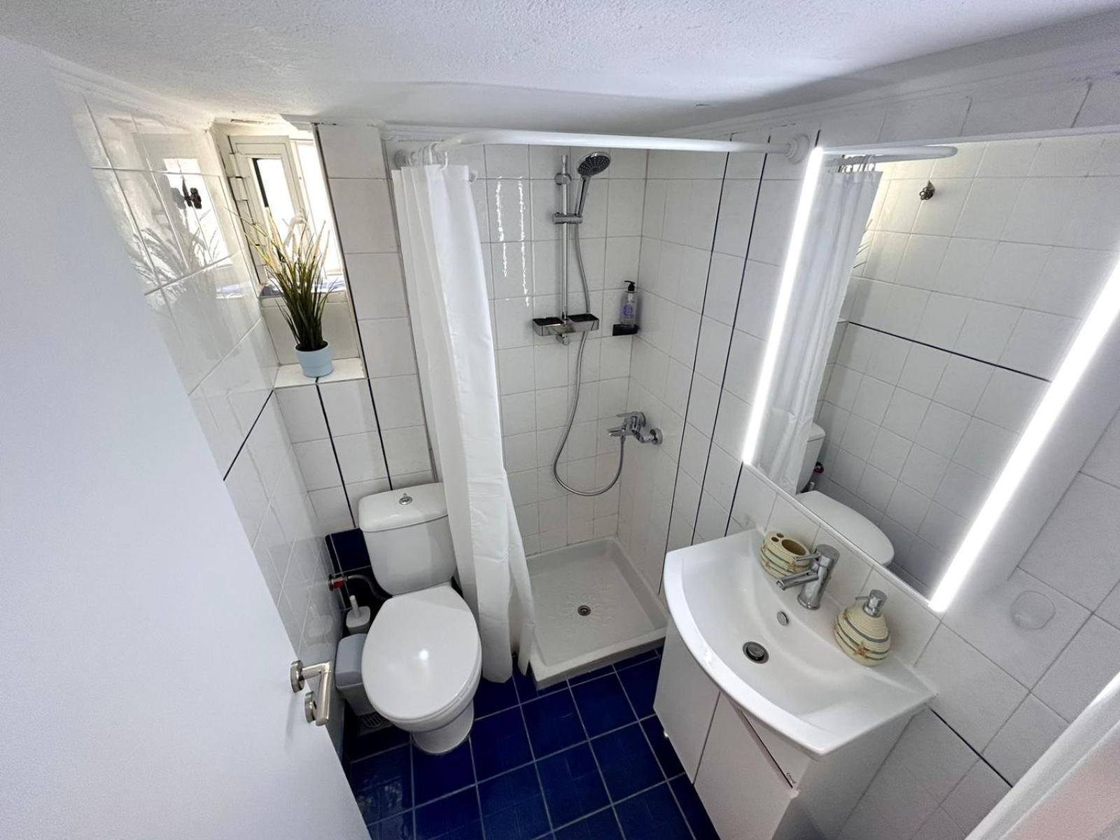 Sea Pleasure View Apartment *