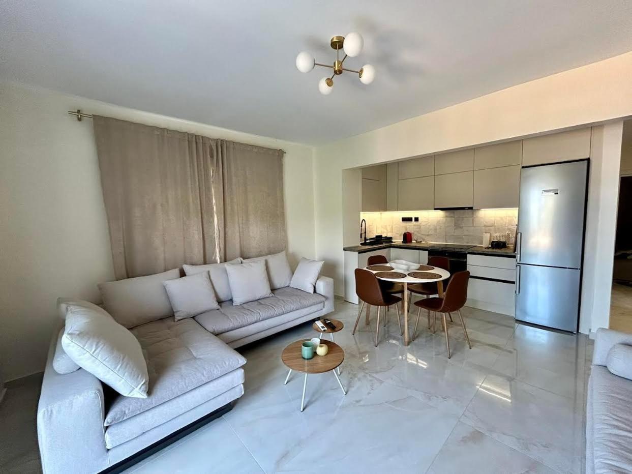 La Esquina Apartment *