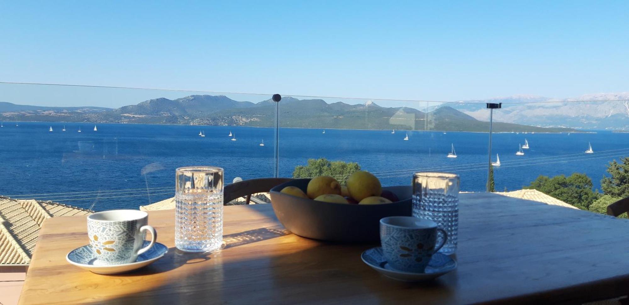 Avra Loft * Nikiana