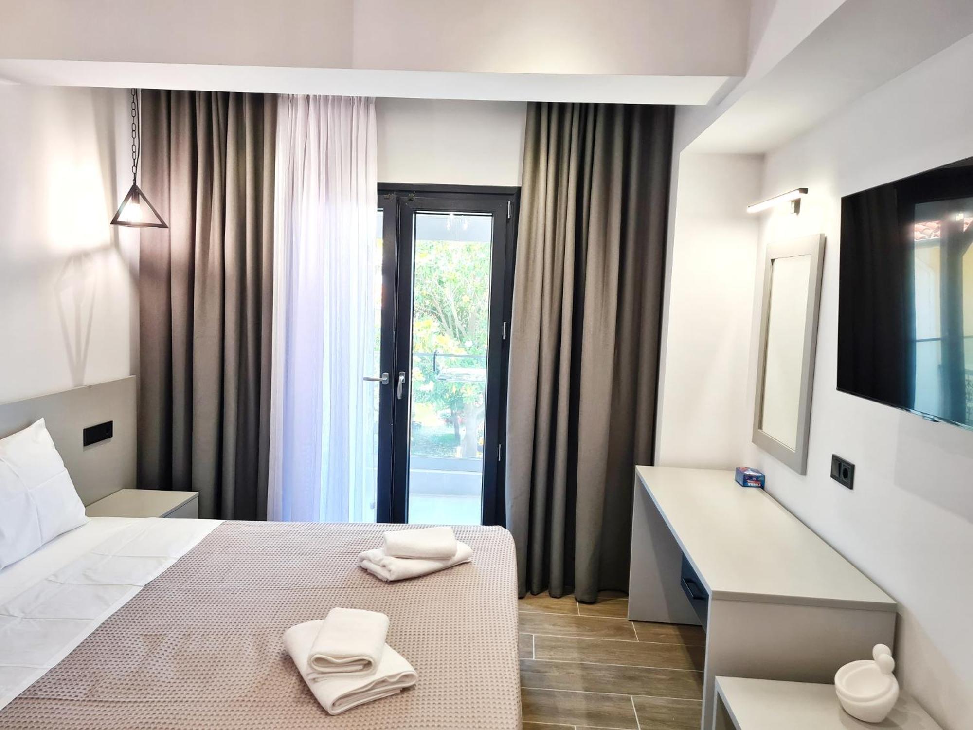 Agnanti-apartments B Nikiti (Sithonia)