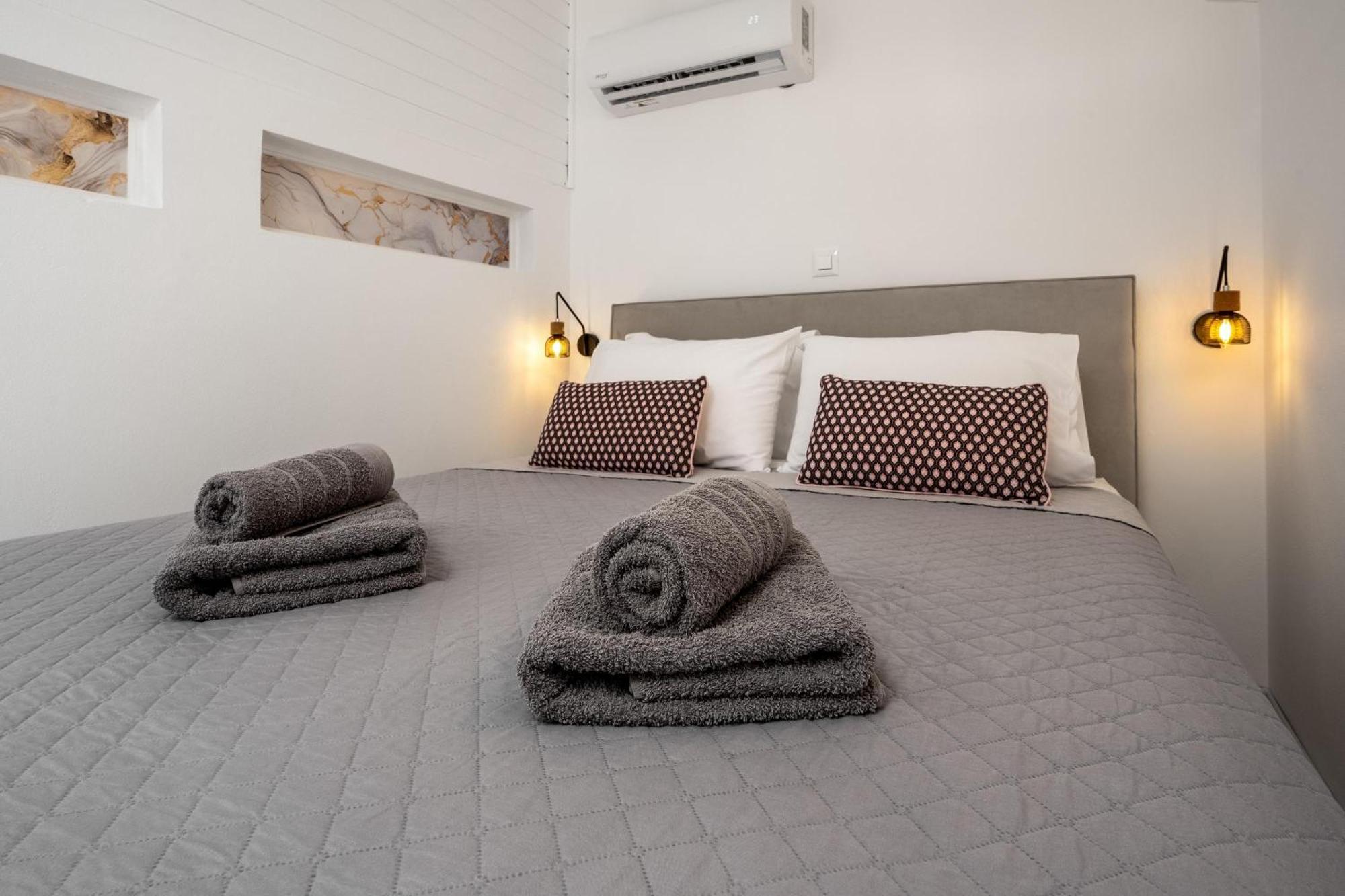 Apartment Annikas Port View-1st Floor Symi