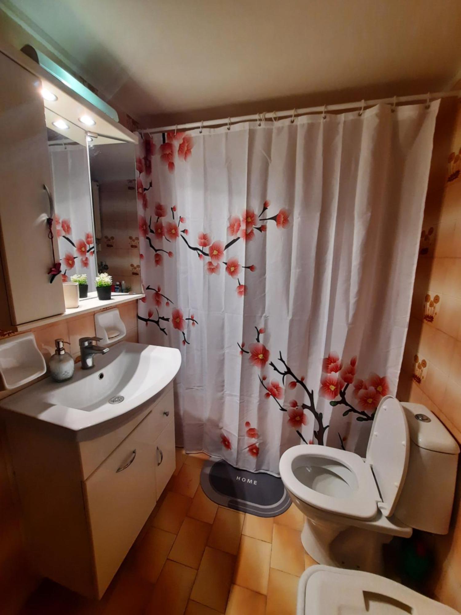 Cozy Flat Near The Center *
