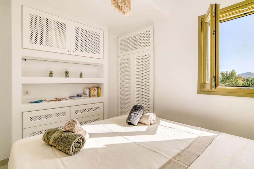 Holiday home Folia House - Overlooking Aspro Chorio