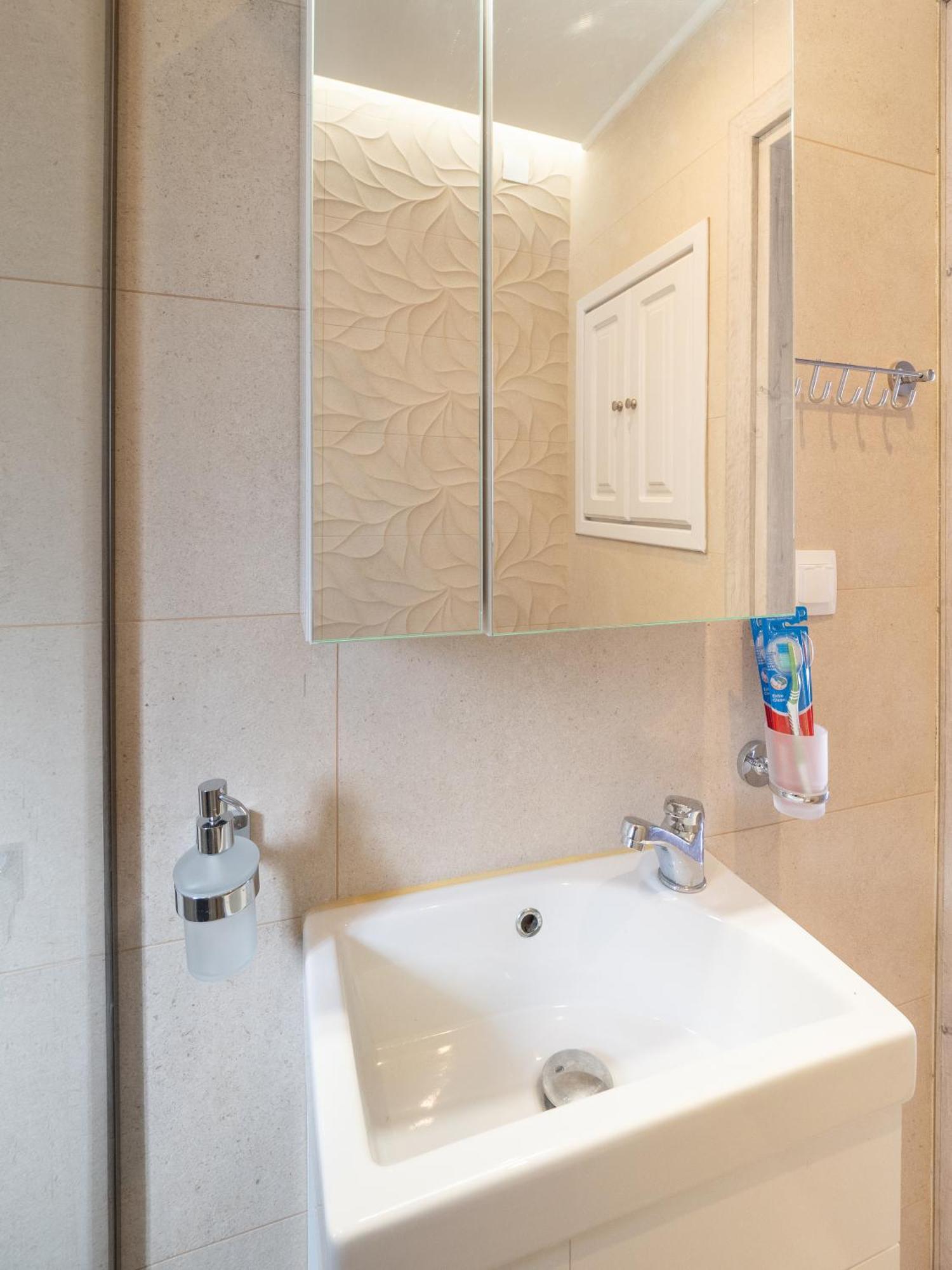 Apartment Mount Galision Martyrs