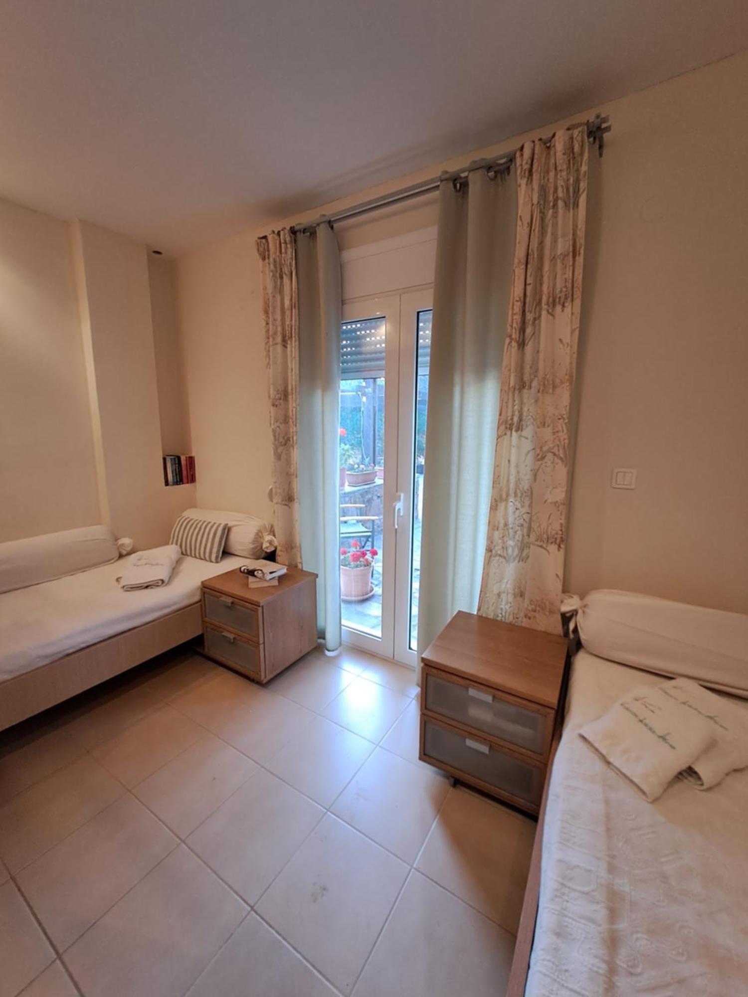 Homes 3*