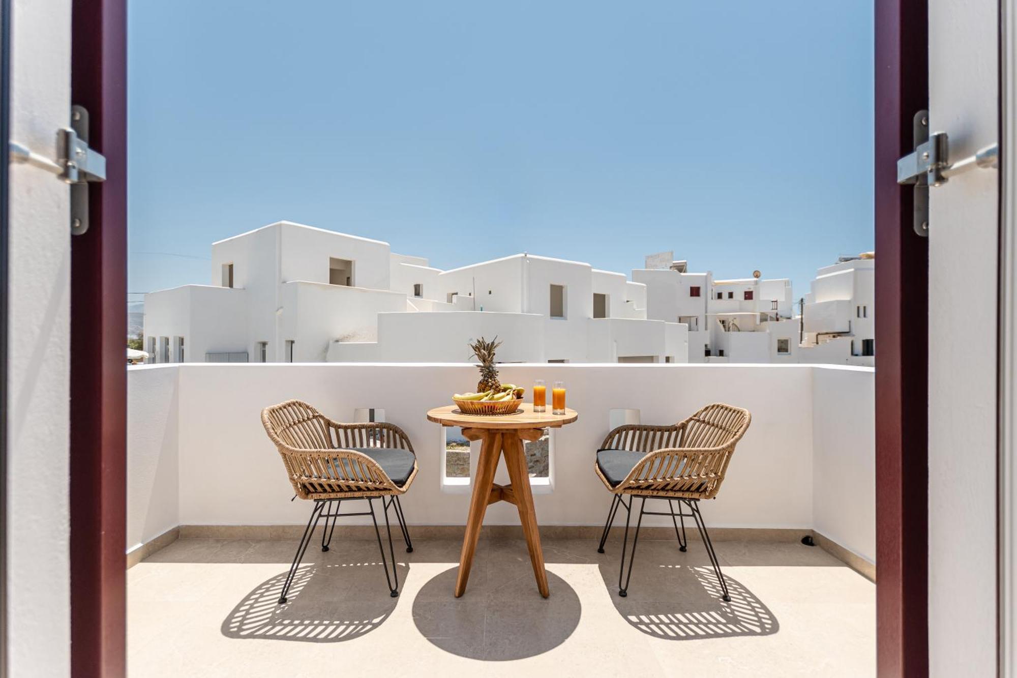 Perla 2* Agios Prokopios (Naxos)