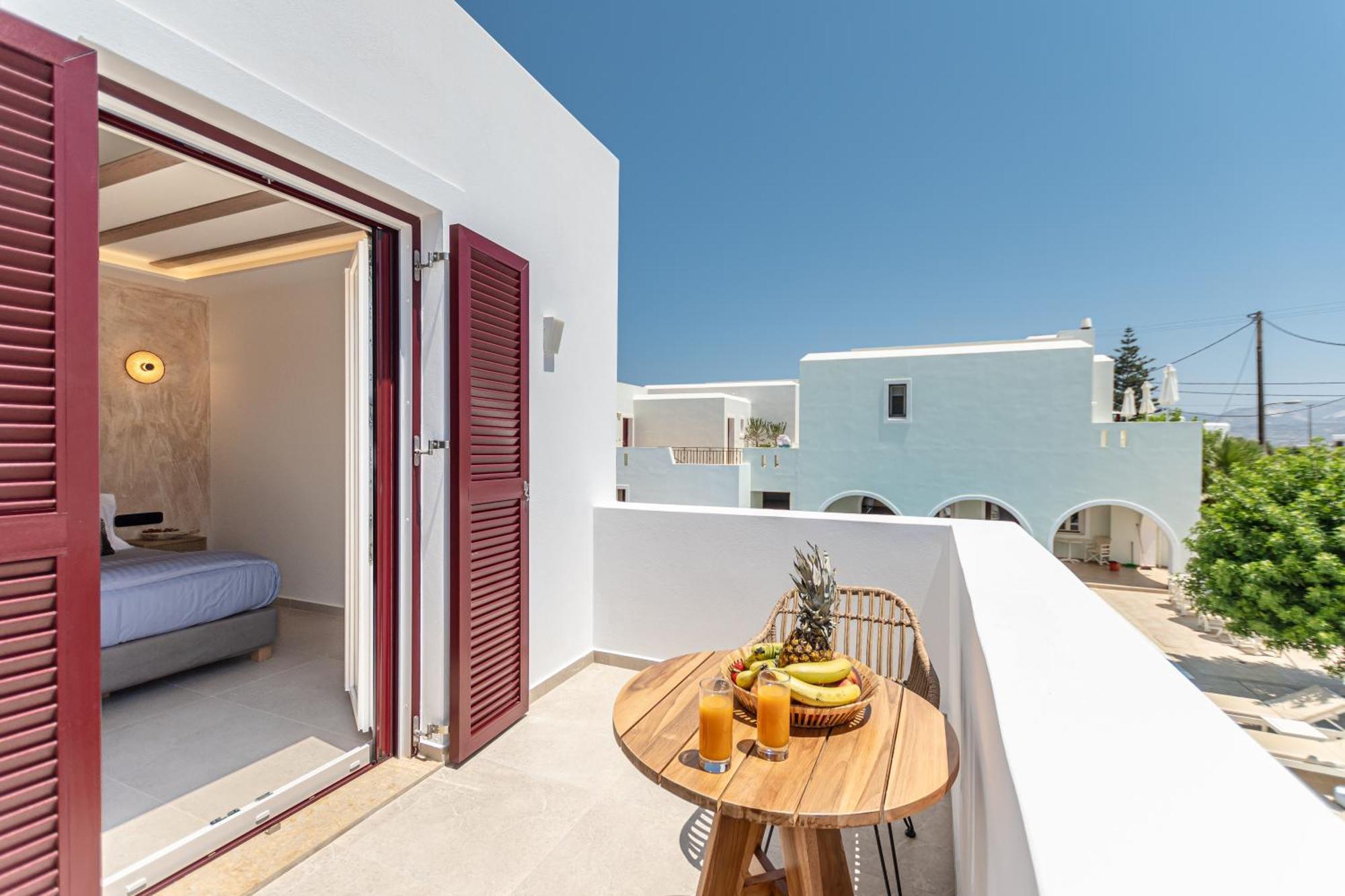 Perla Aparthotel 2*