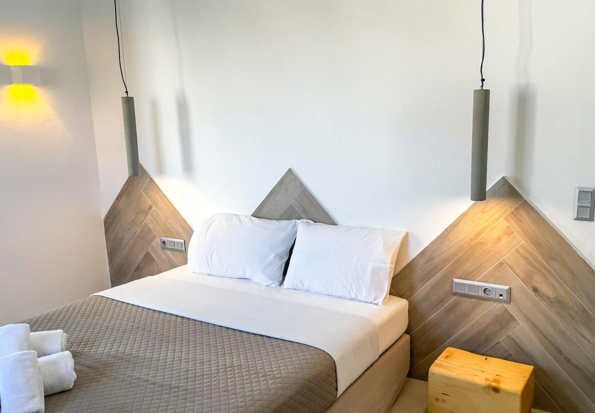 Hotel Paradise (adults Only)