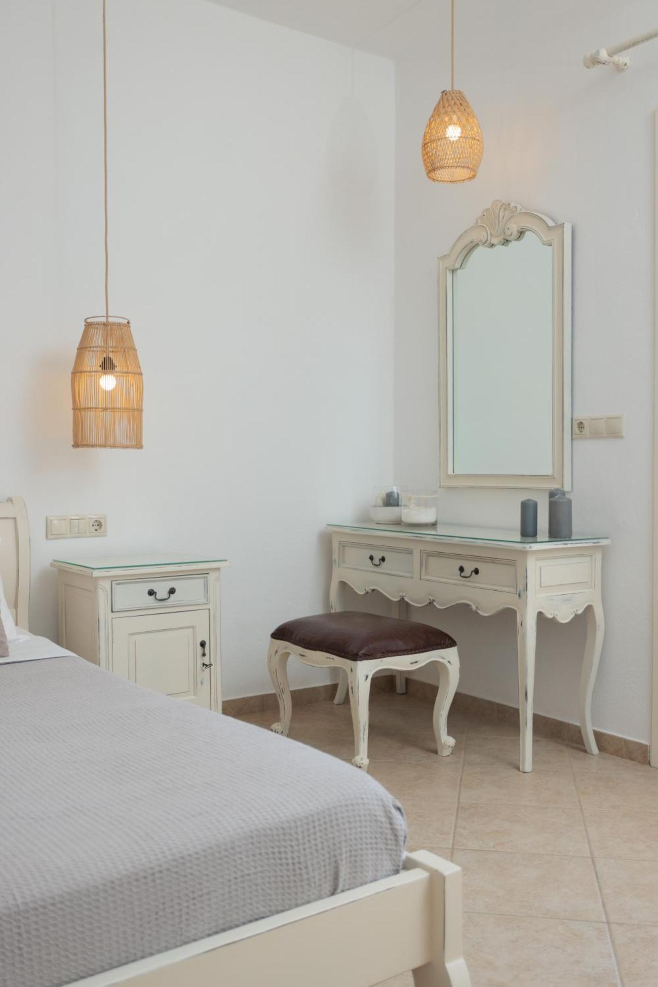 Maria's & Studios Agia Anna (Naxos)