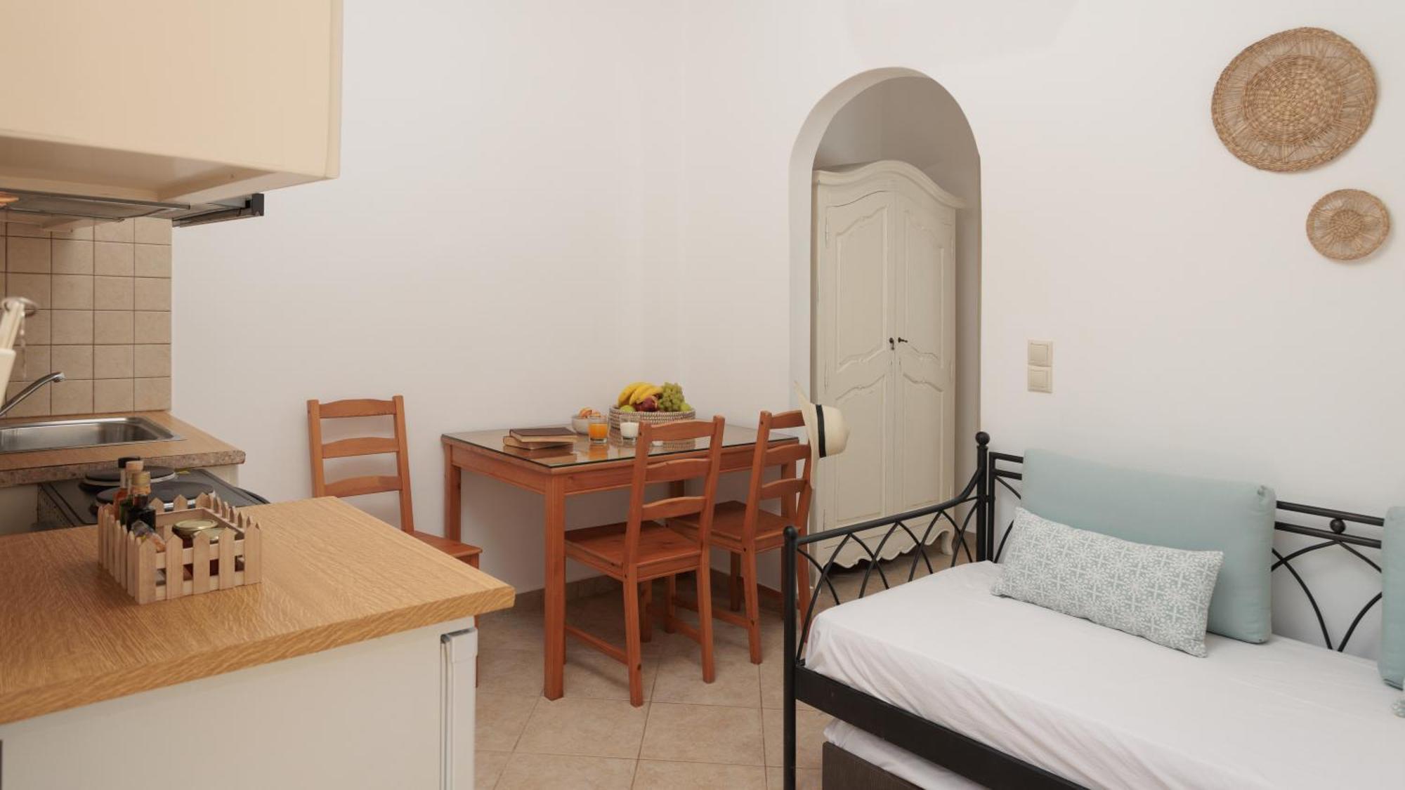 Apartment Maria's & Studios *