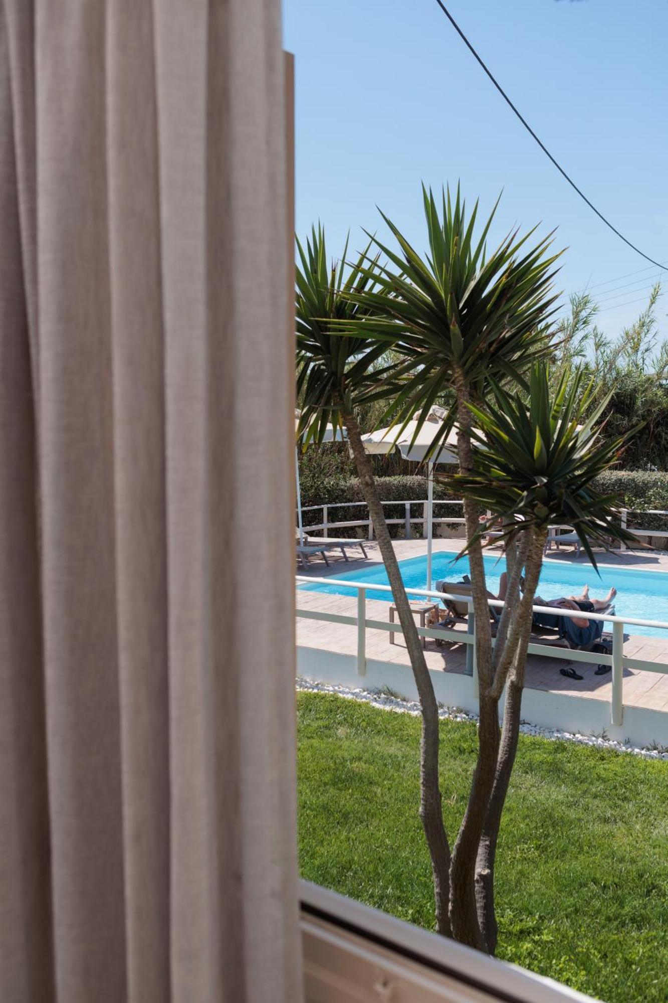 Maria's & Studios Agia Anna (Naxos)