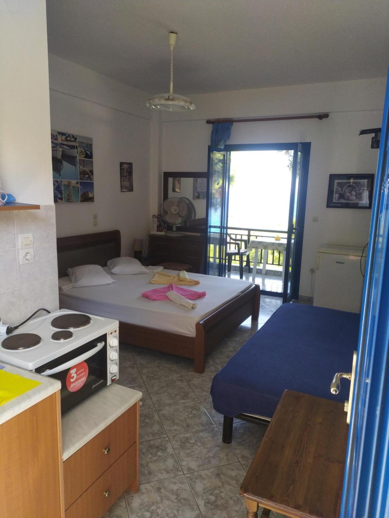 Aparthotel Kocheilas Studios *