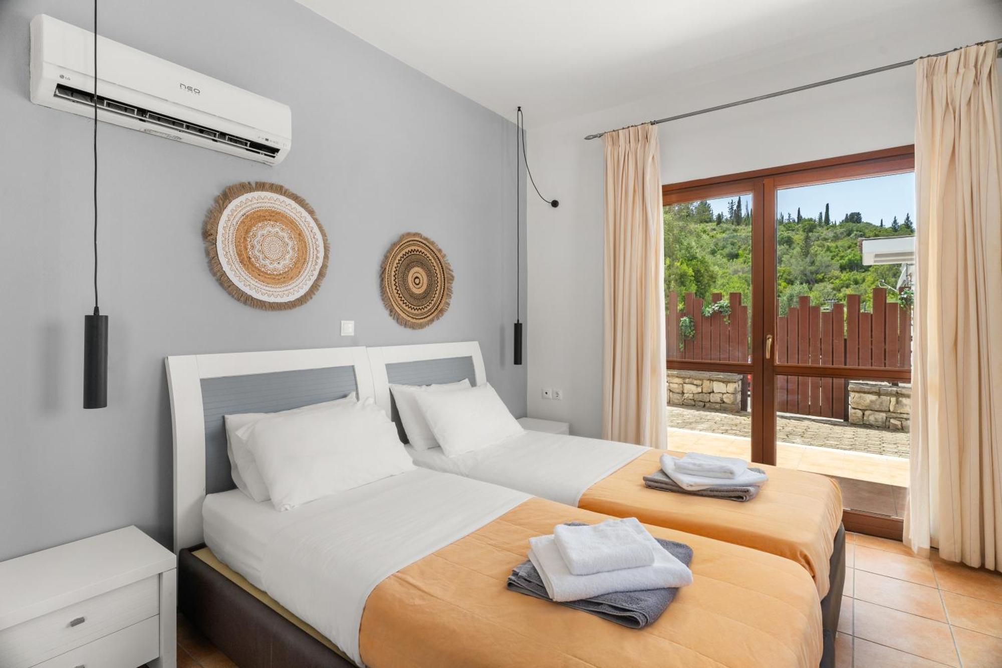 Aparthotel Anassa Mare Villas & Residences 3*