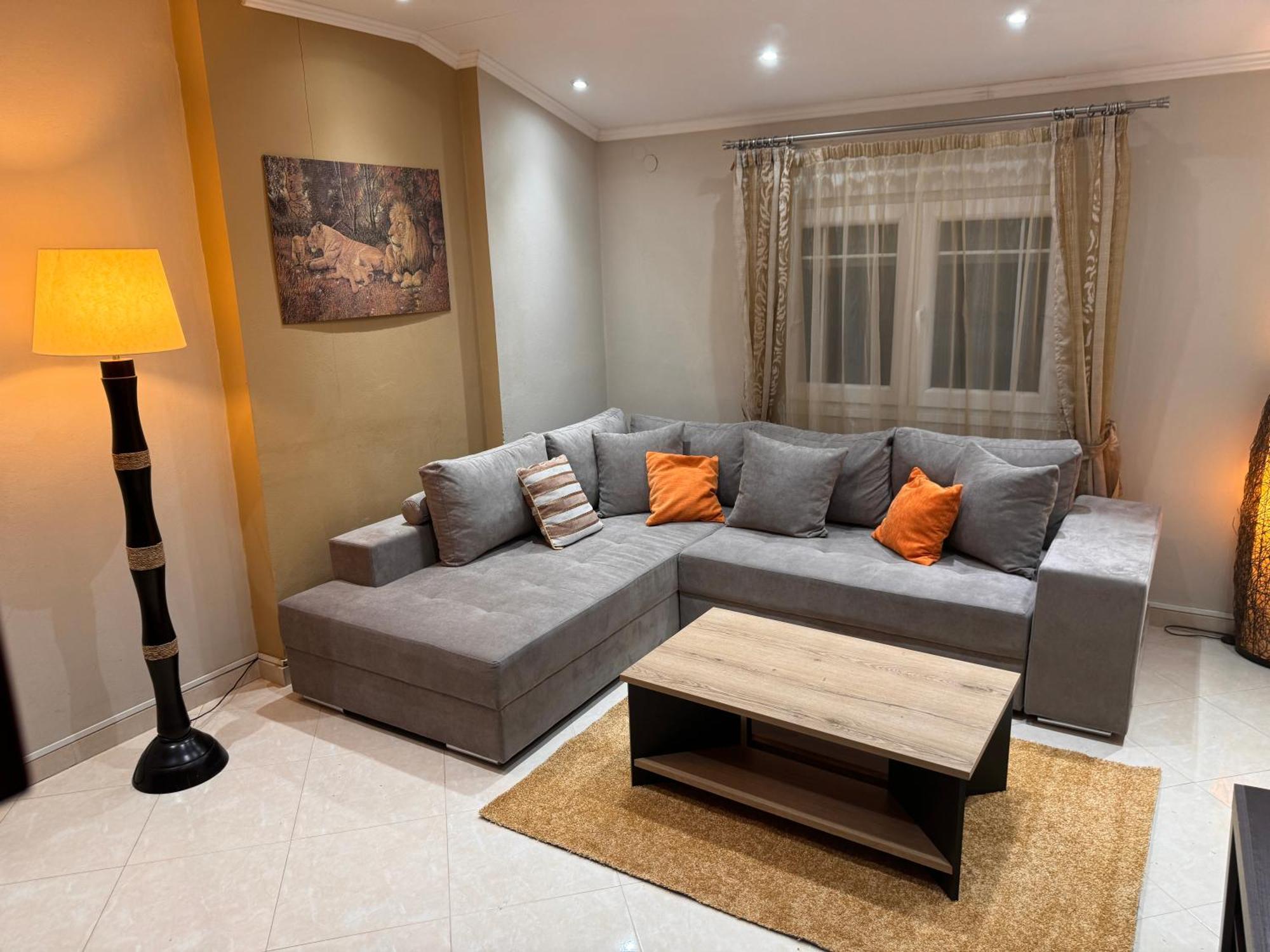 Alrose Apartment *