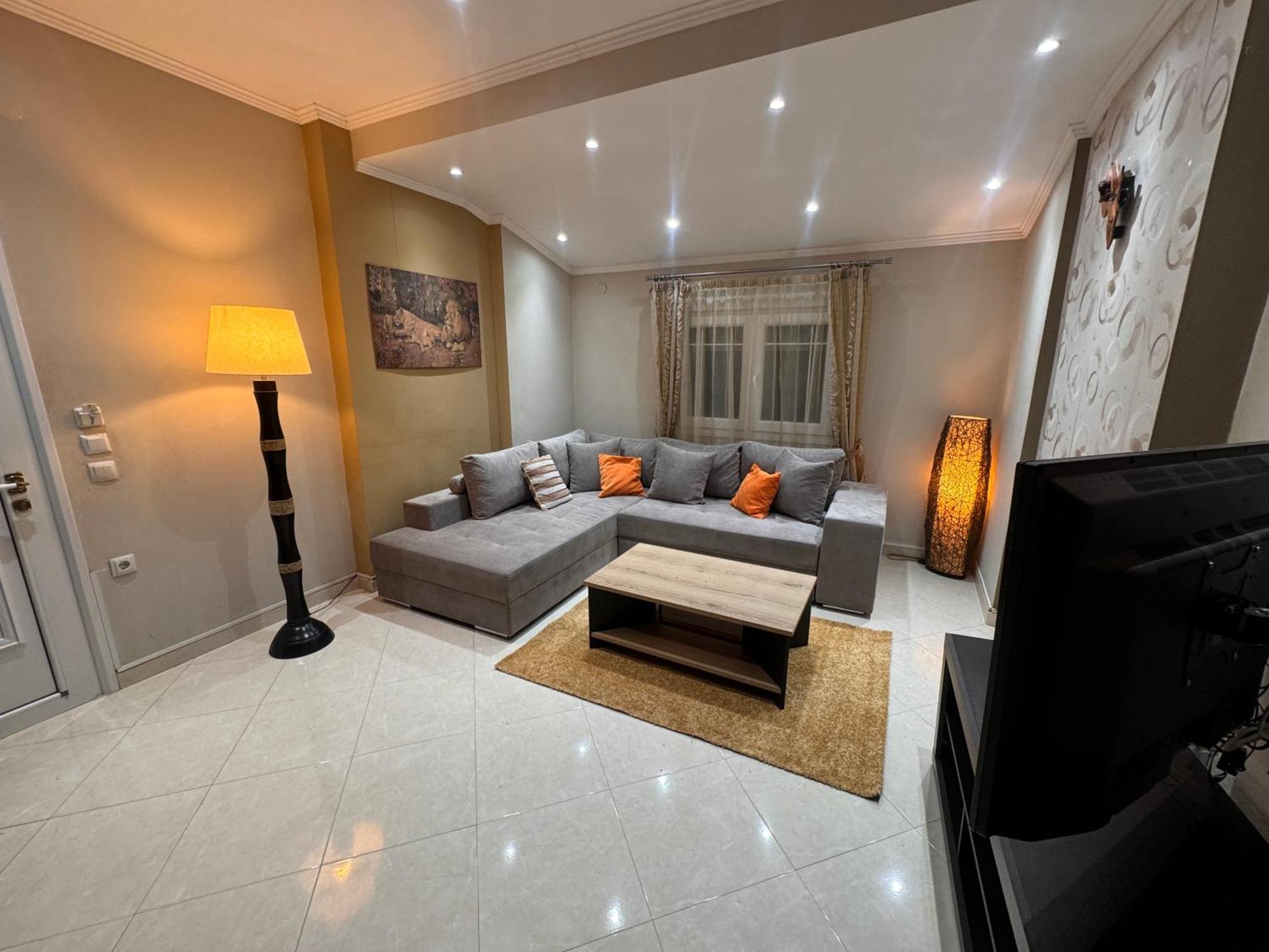 Alrose Apartment *