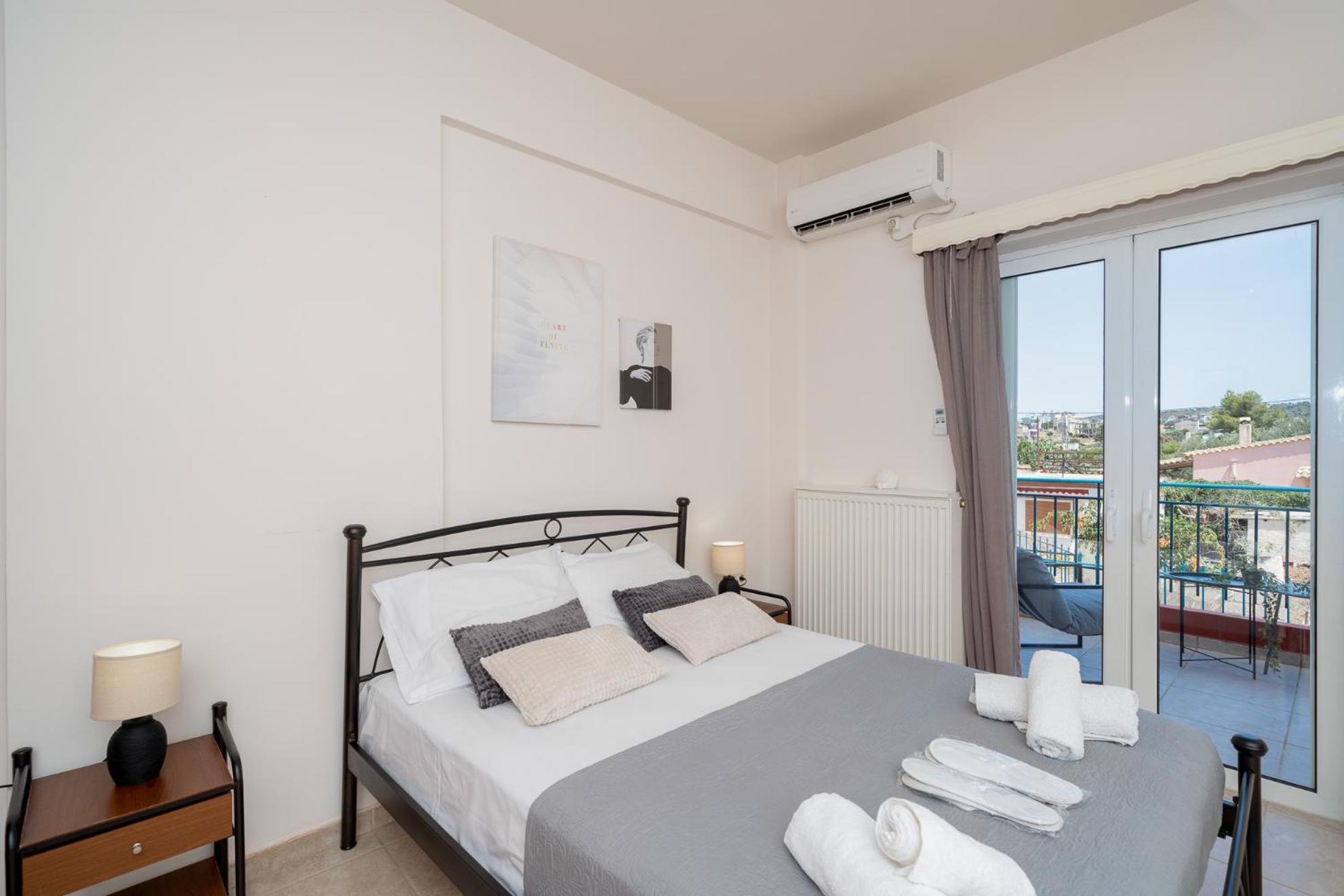 A&d Apartment Porto Rafti