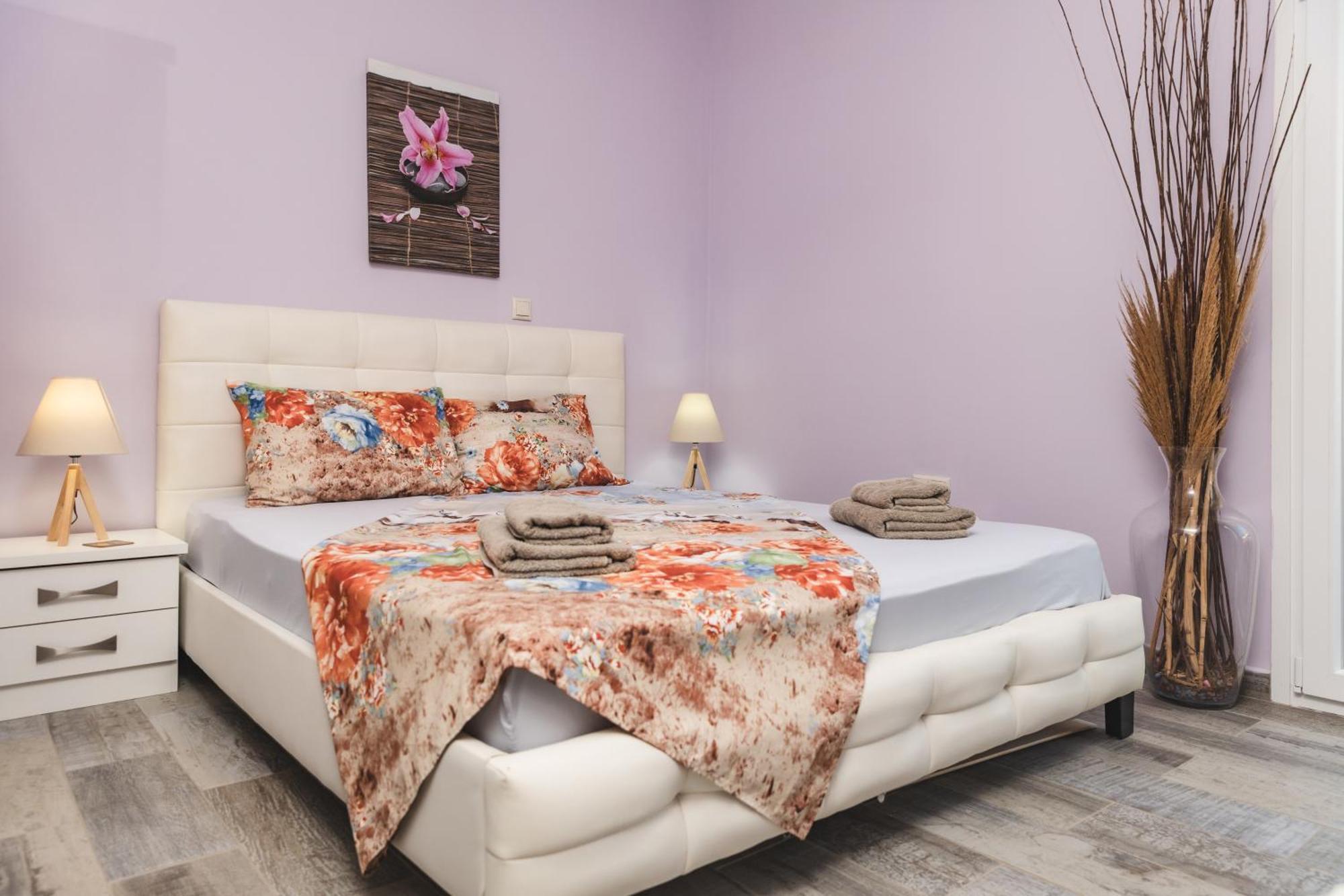 Parisi Naxos Deluxe Holiday home Agkidia
