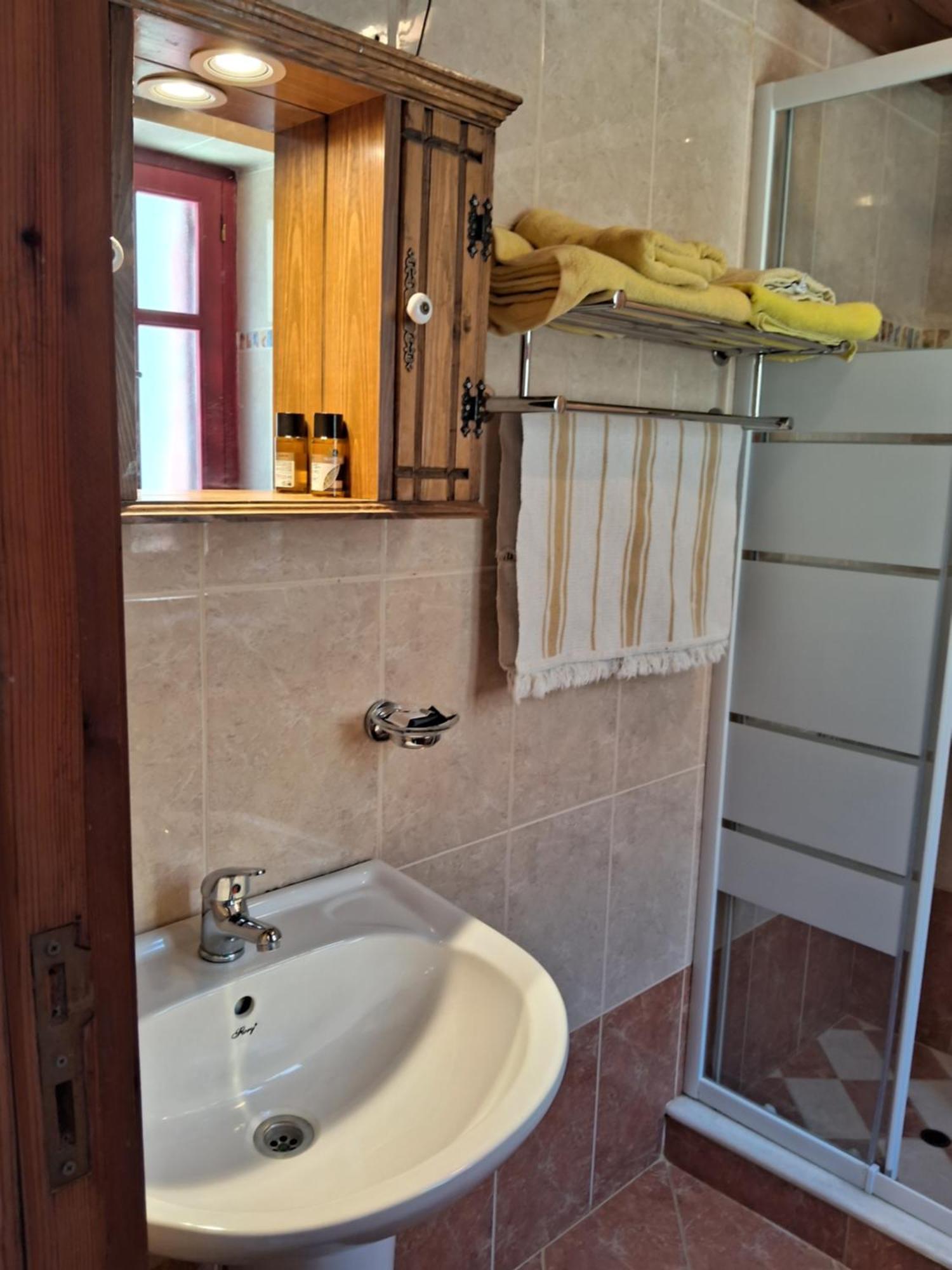 Anemos Karpathos Guest house