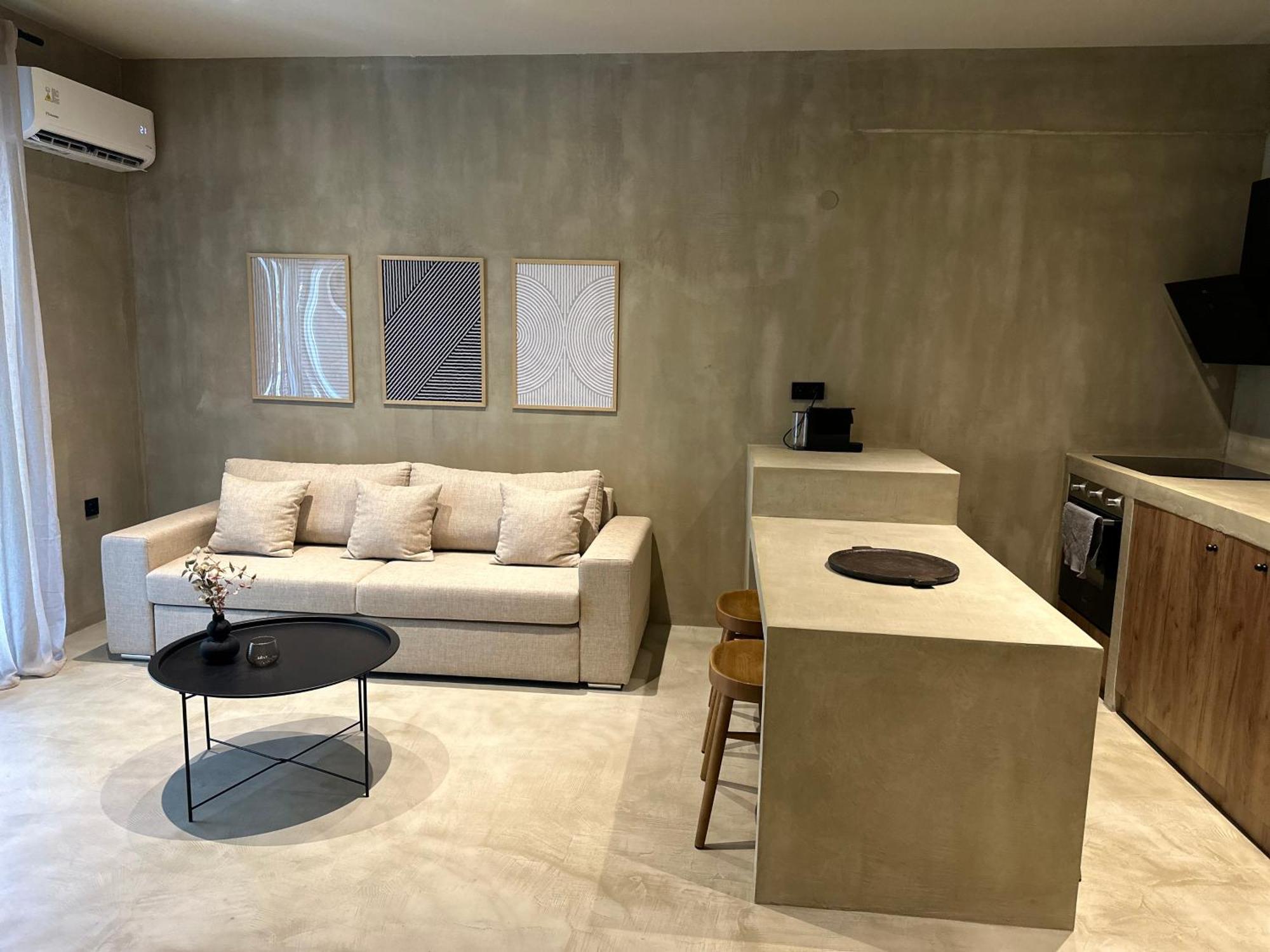 The Delta Apartment *