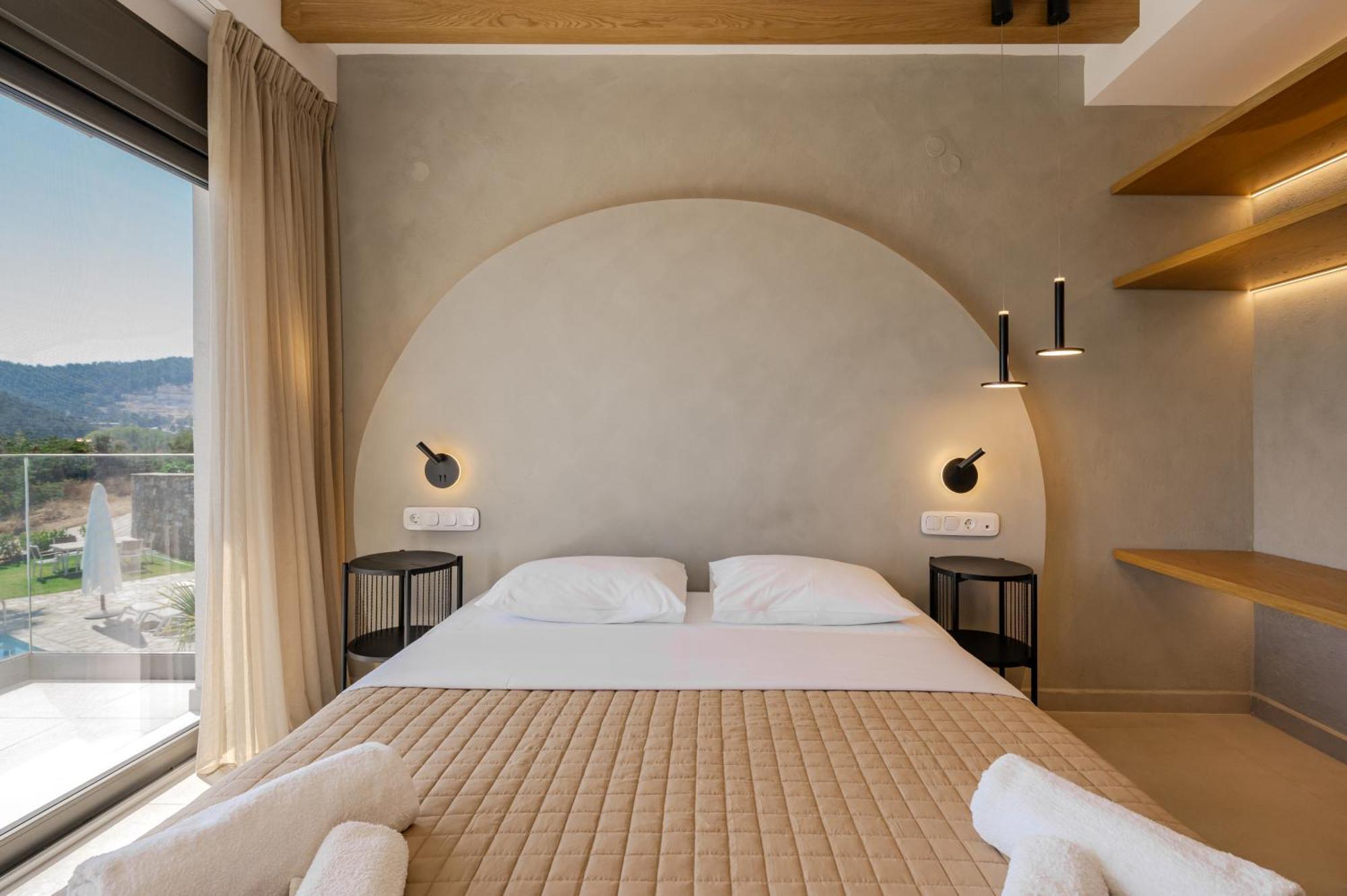 Hillside - Pnoe Villa Limenas (Thasos)