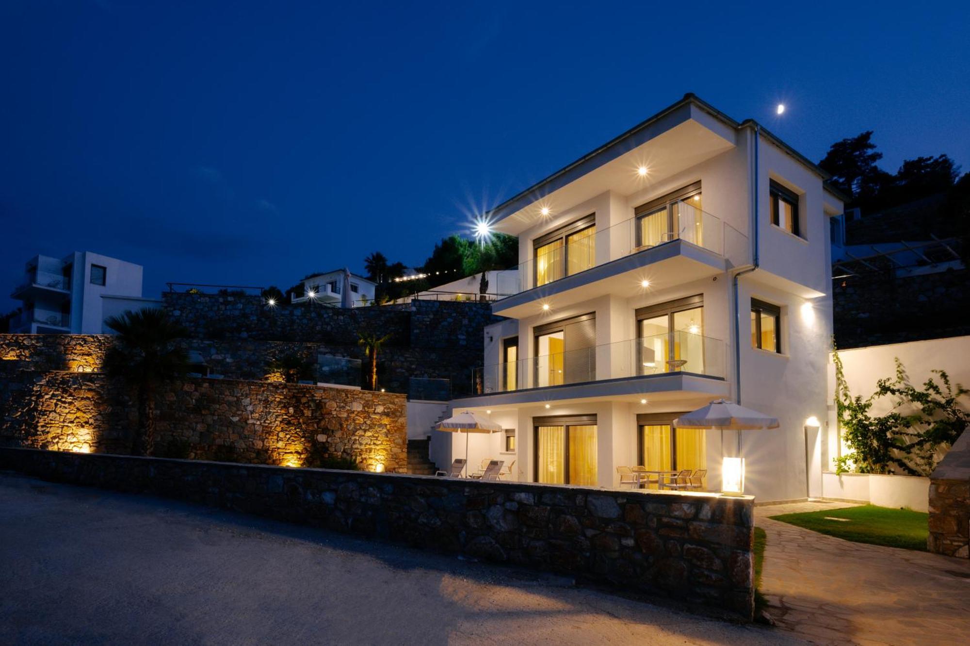 Hillside - Pnoe Villa *