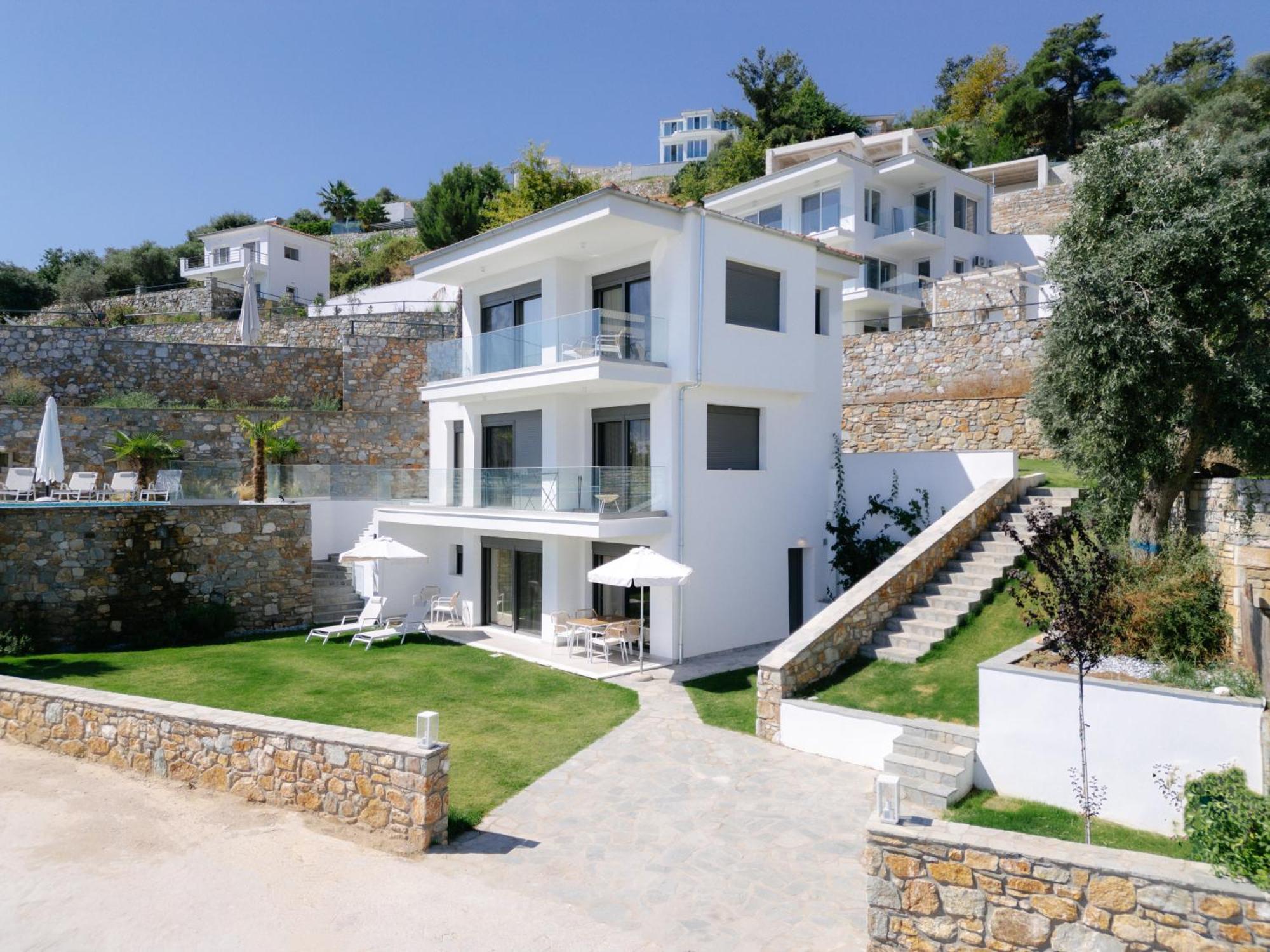 Hillside - Pnoe Villa *