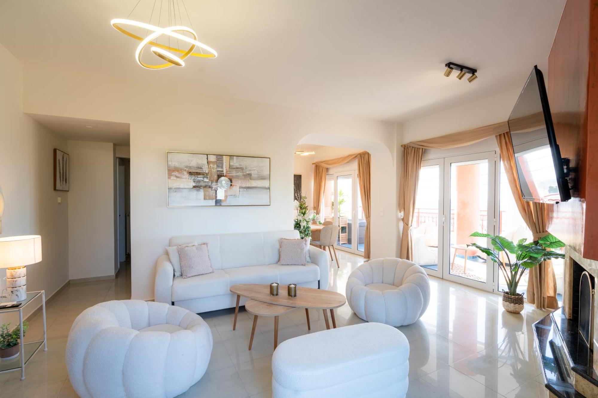Vdg Luxury Seafront Apartment