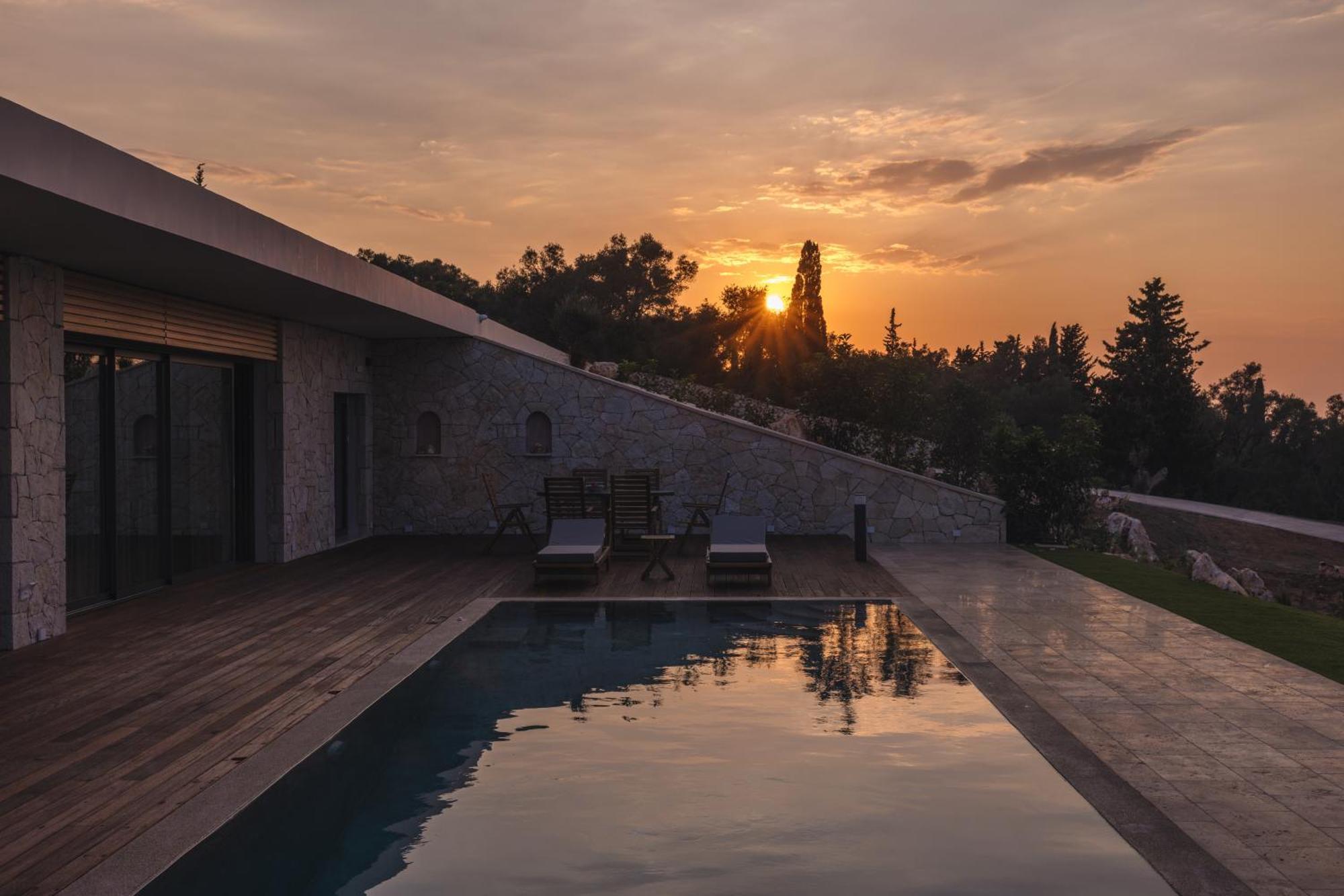 Villa Petroto Sea View