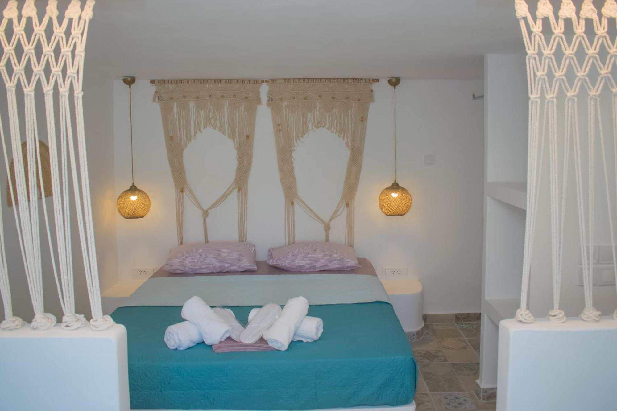 Endless Blue From Syros - Megas Gialos - 2 * Liaropa