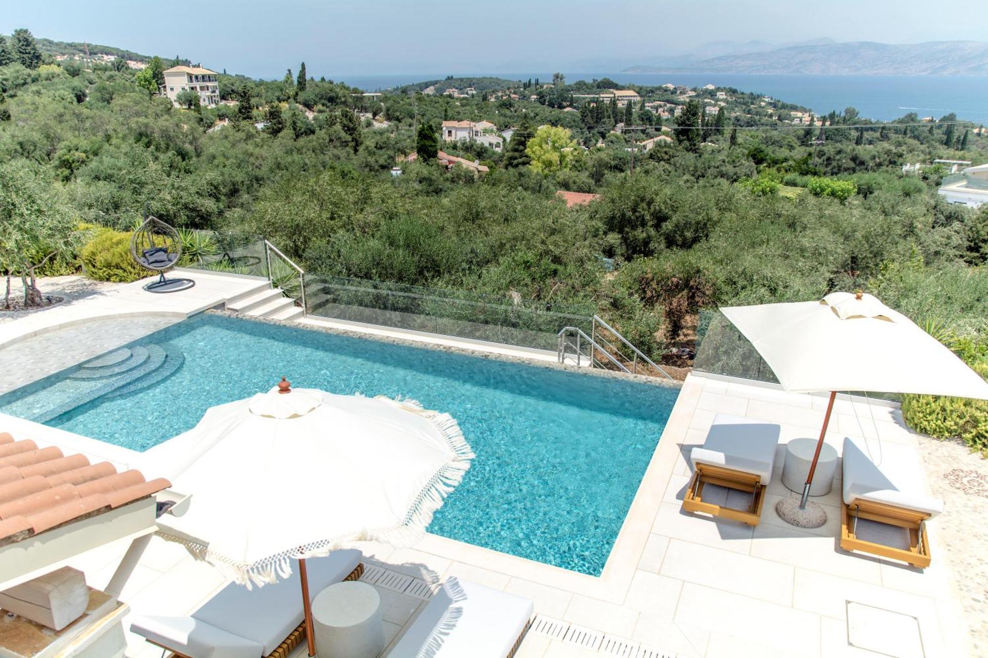 Evas Stone House Villa *