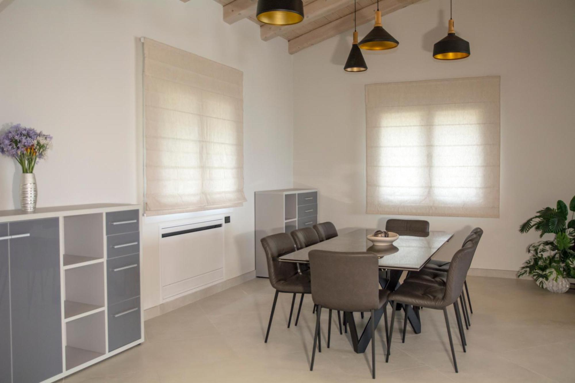Evas Stone House Villa *