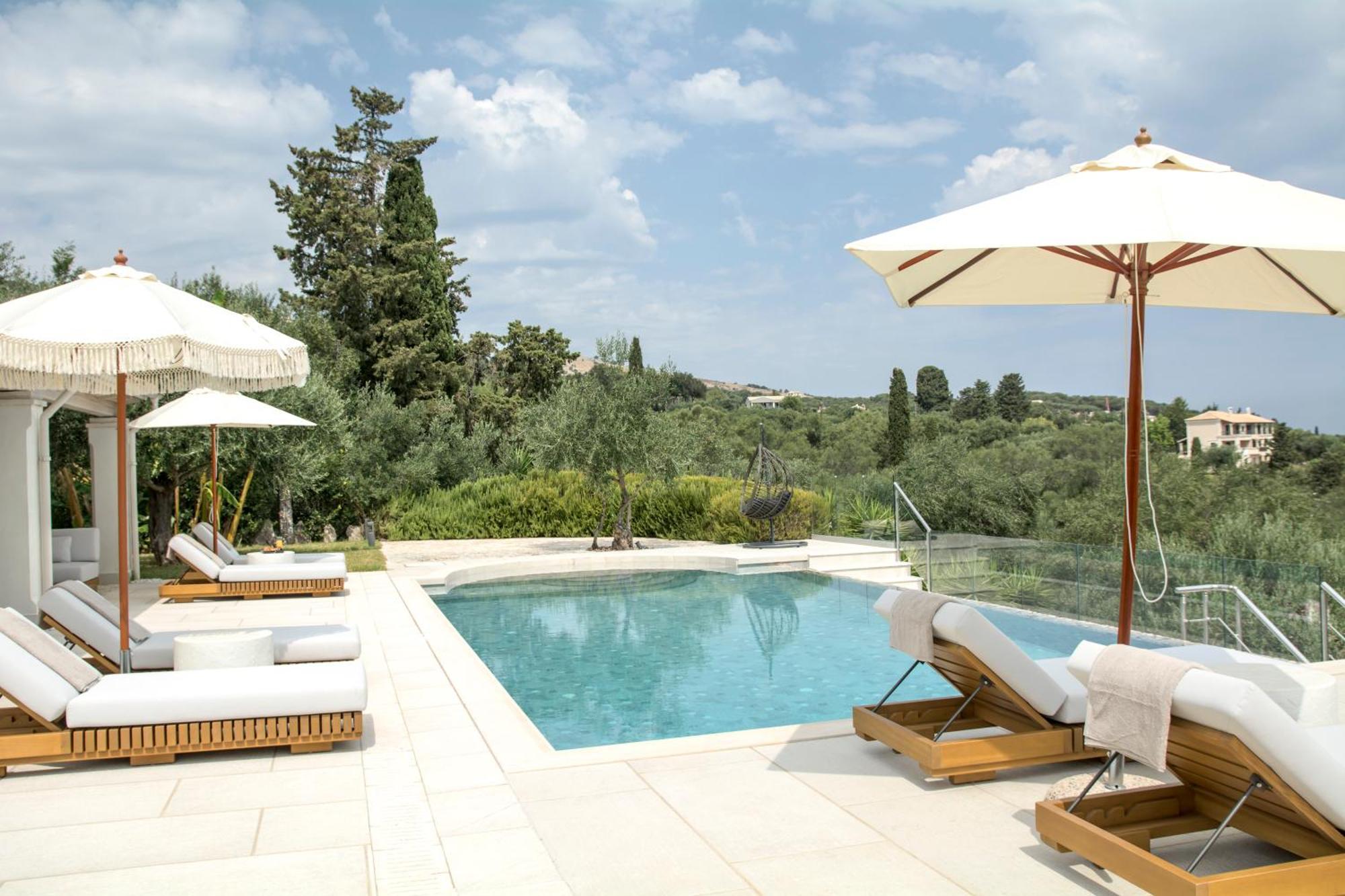 Evas Stone House *