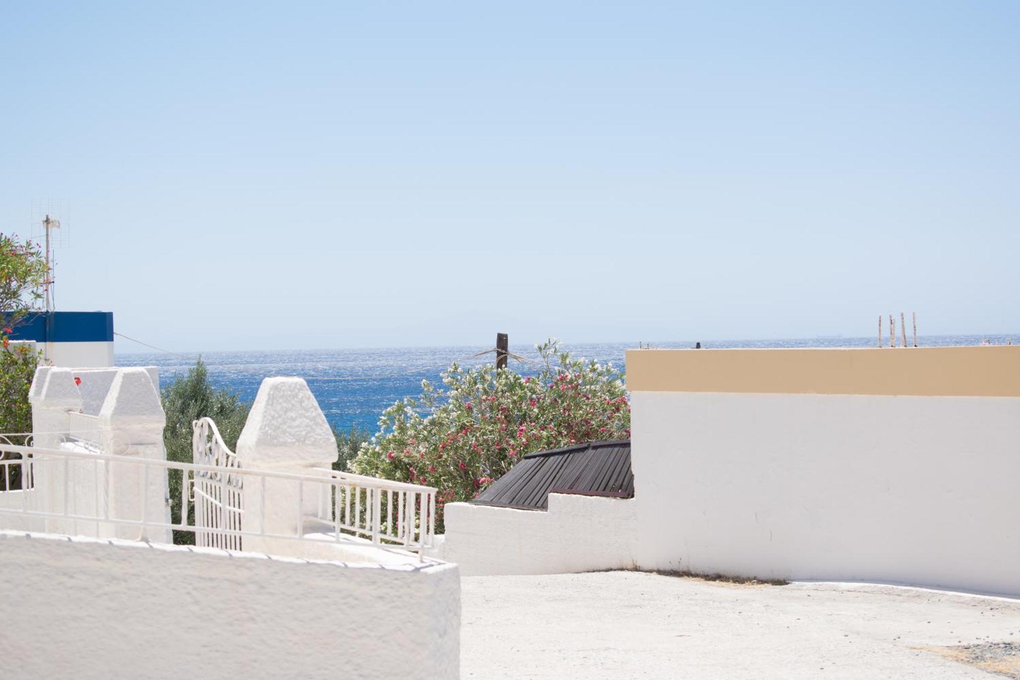 Endless Blue From Syros - Megas Gialos - 2 Apartment Liaropa