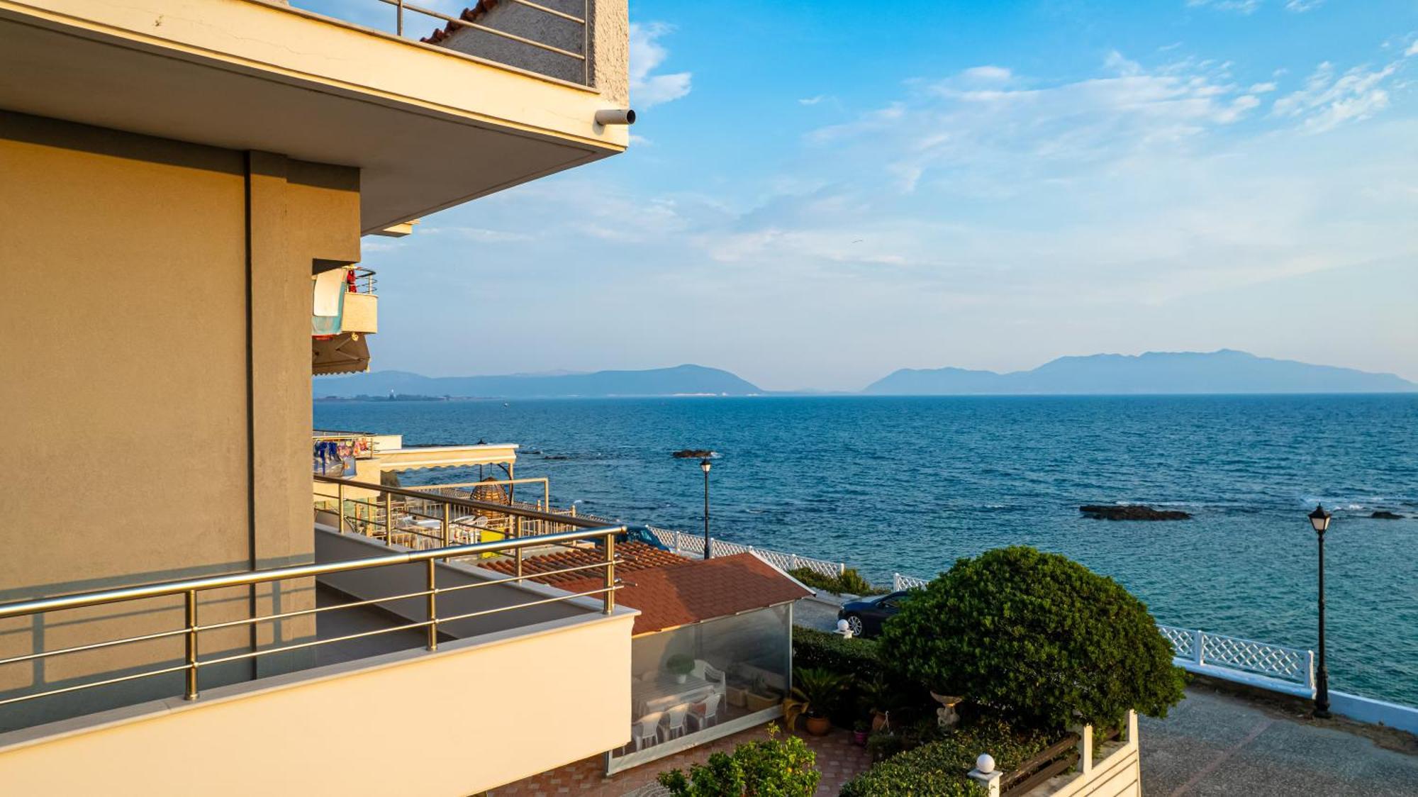 Apartment Atenizo - Seaside House At Pantokratoras, Preveza