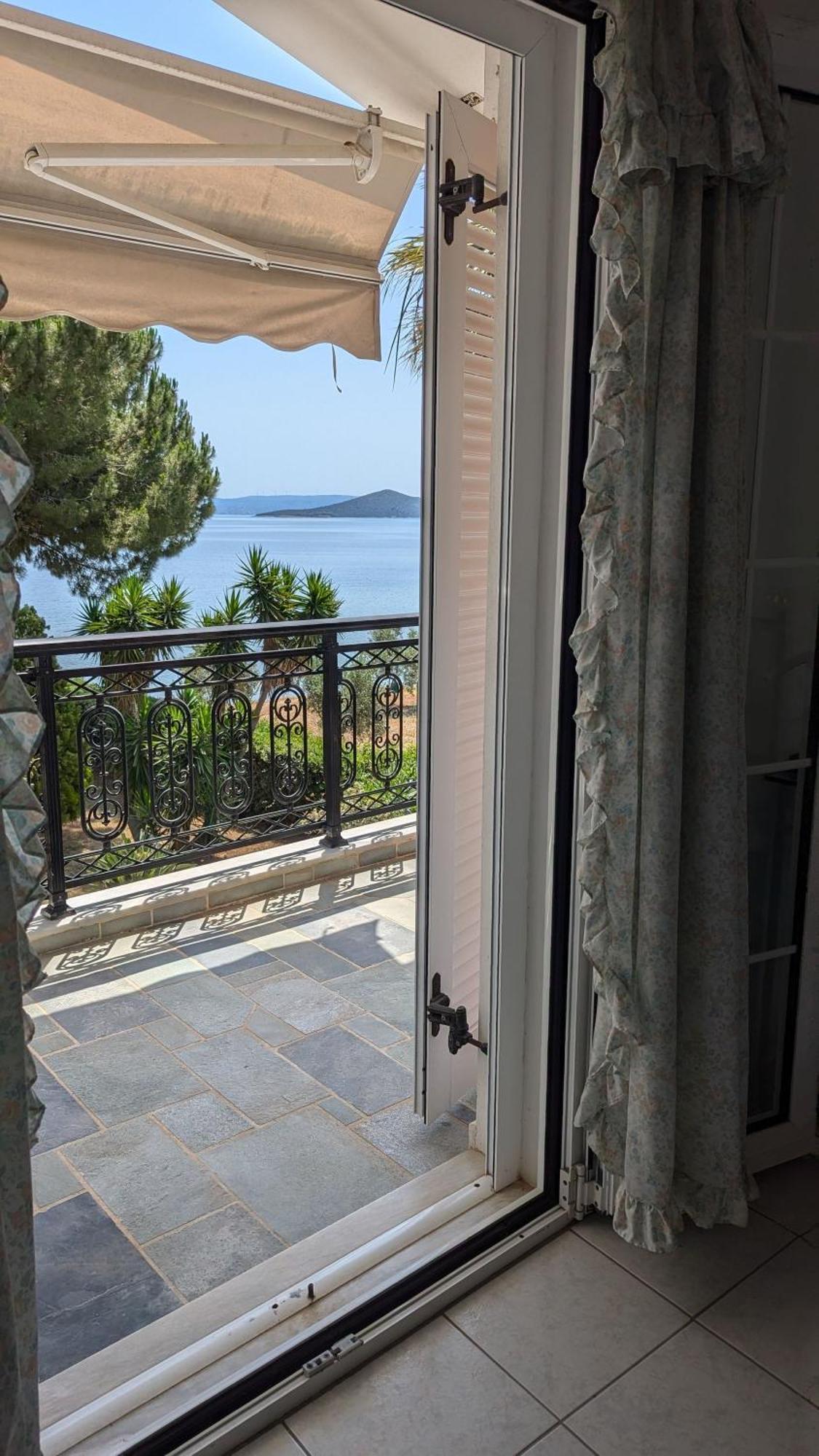 Ekatis Seacoast Nest Holiday home