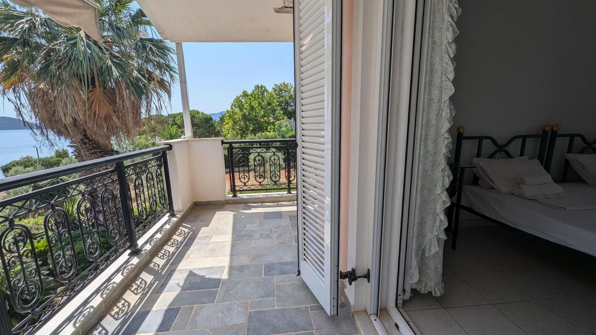 Ekatis Seacoast Nest Holiday home