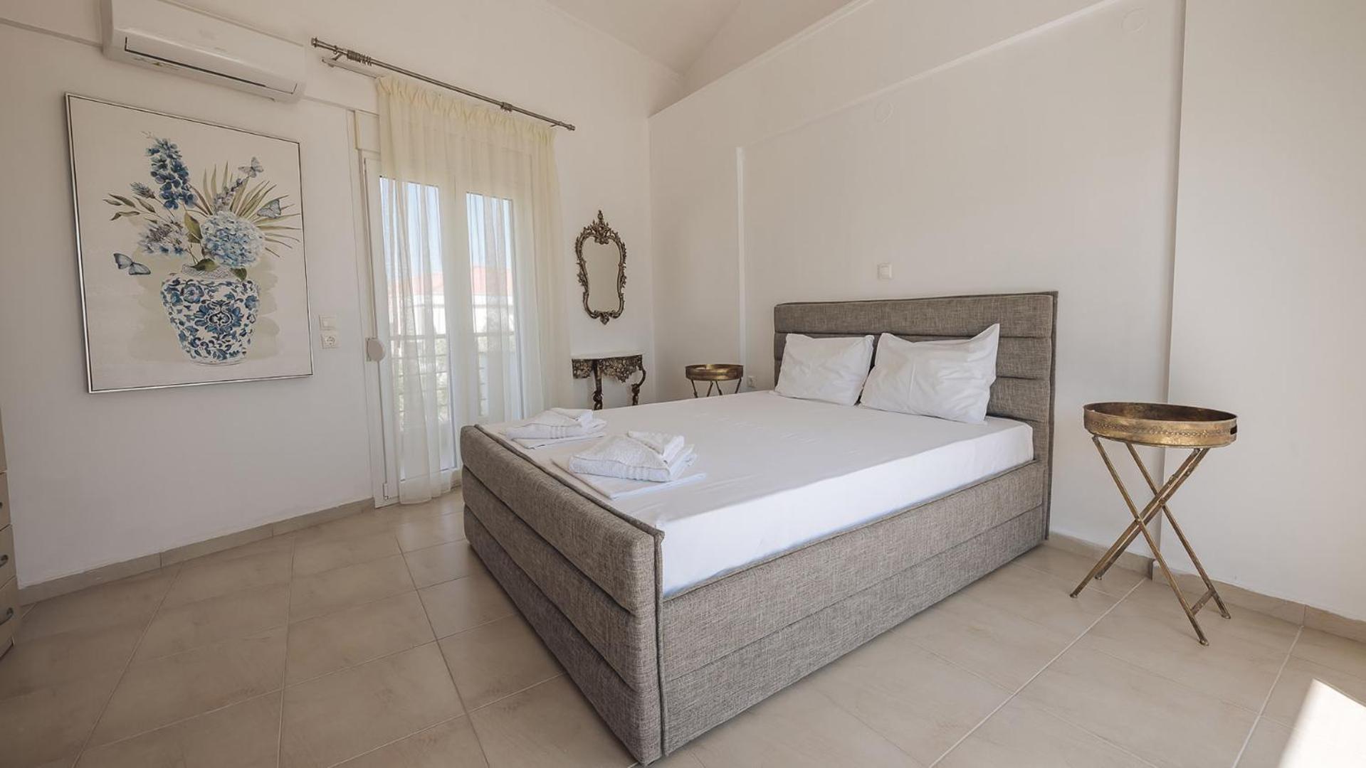 Holiday home Front Toroni