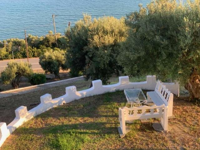 Kaloutsikos Sea View House Holiday home *