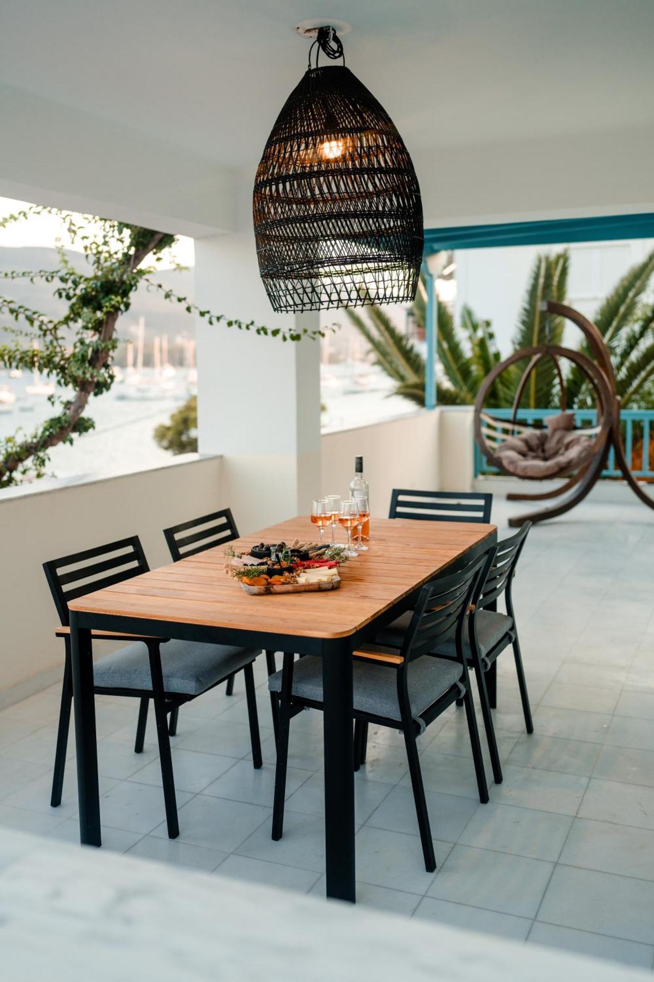 Aparthotel Nikis Village Poros Town
