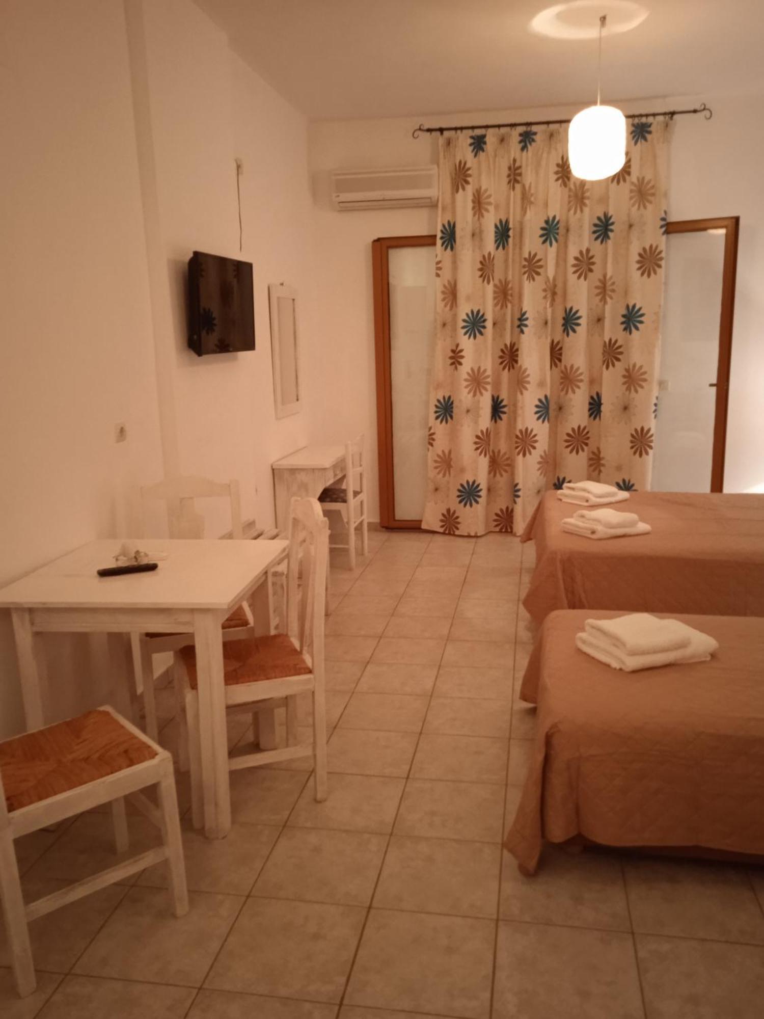 Skoutari Beach Aparthotel