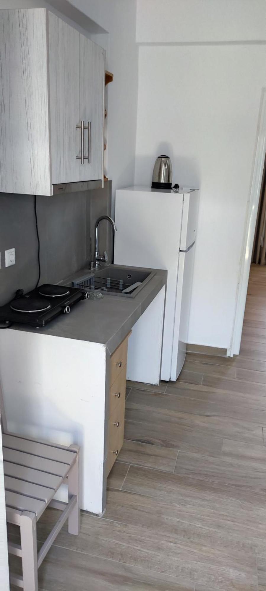 Tzamaros Studios Apartment