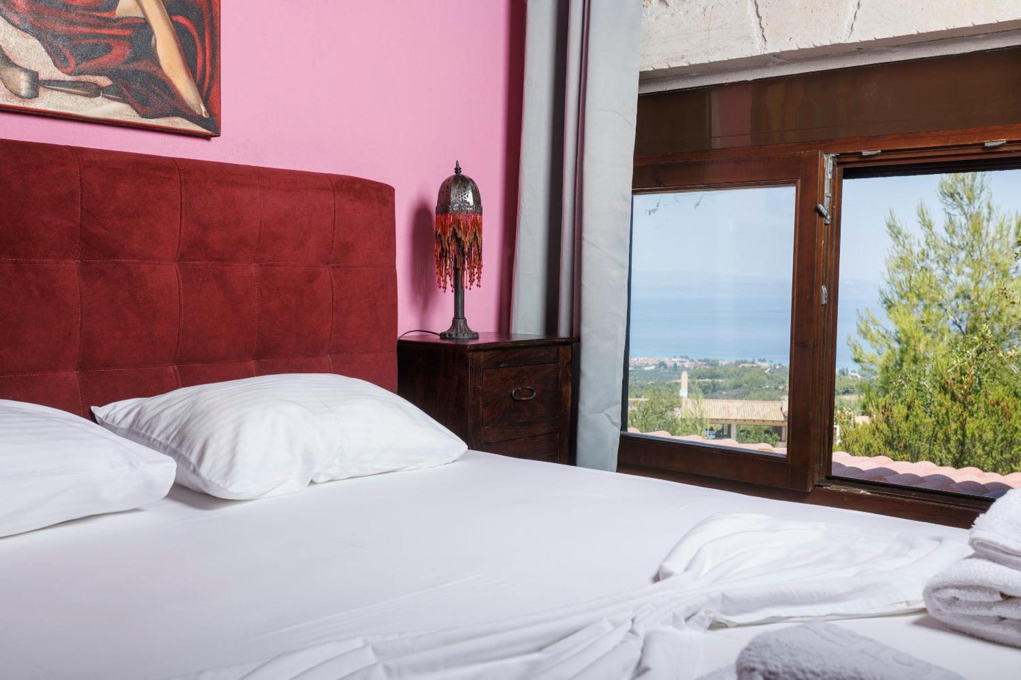 Akritas Ef Zin & Villa
