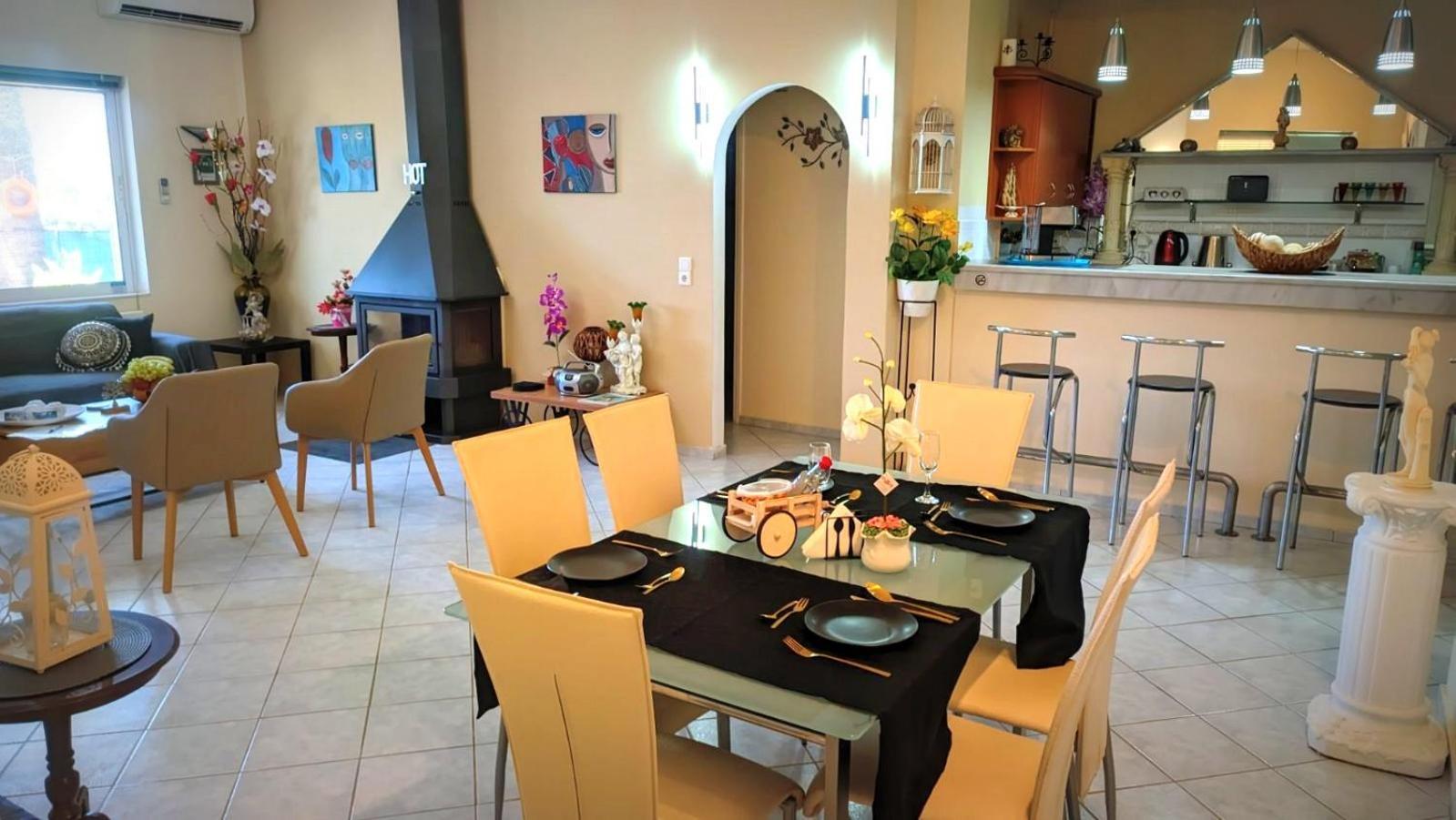 Holiday home Christianna House -villa