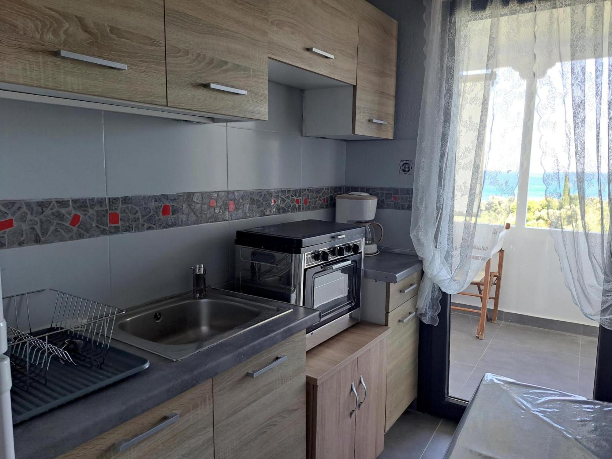 Marema 1 Apartment Kompoi