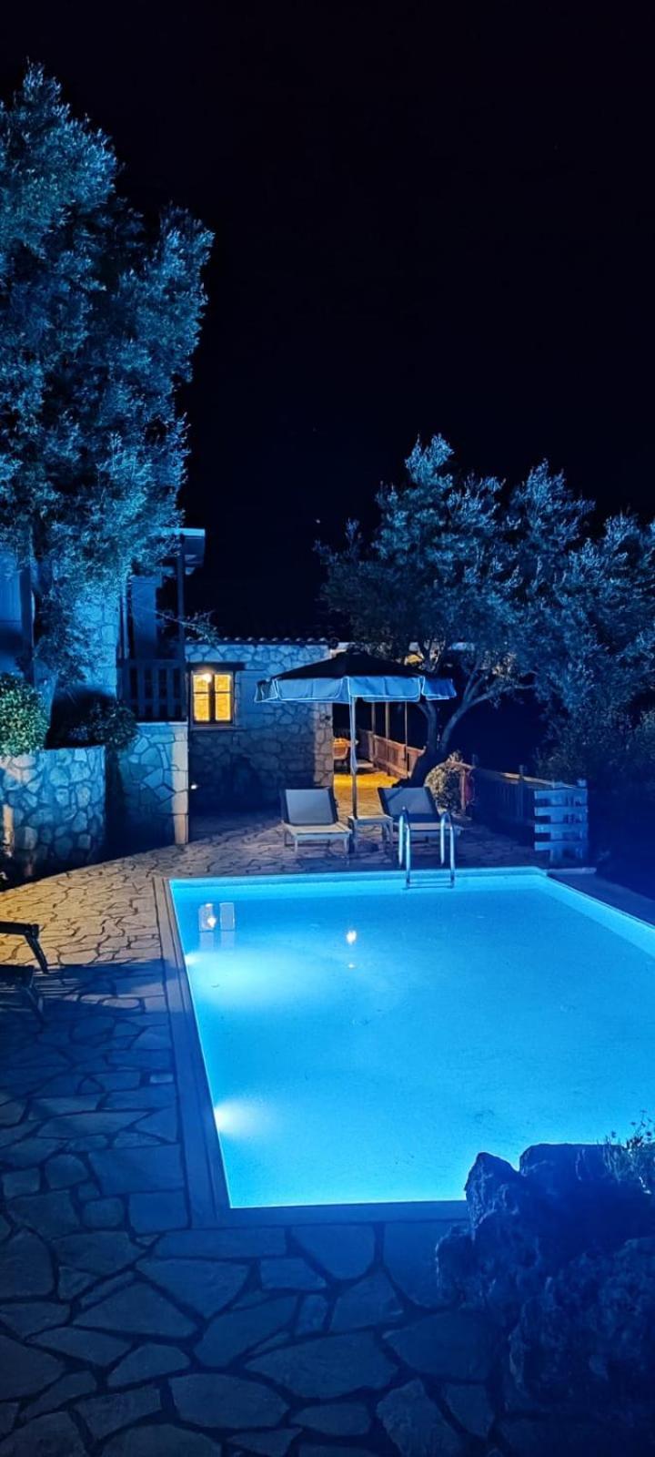Arriva * Sivota (Lefkada)