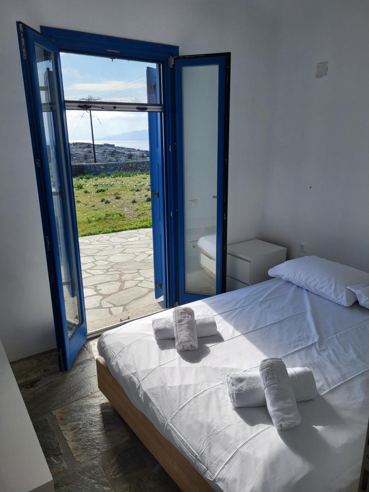 Serenity Kythnos