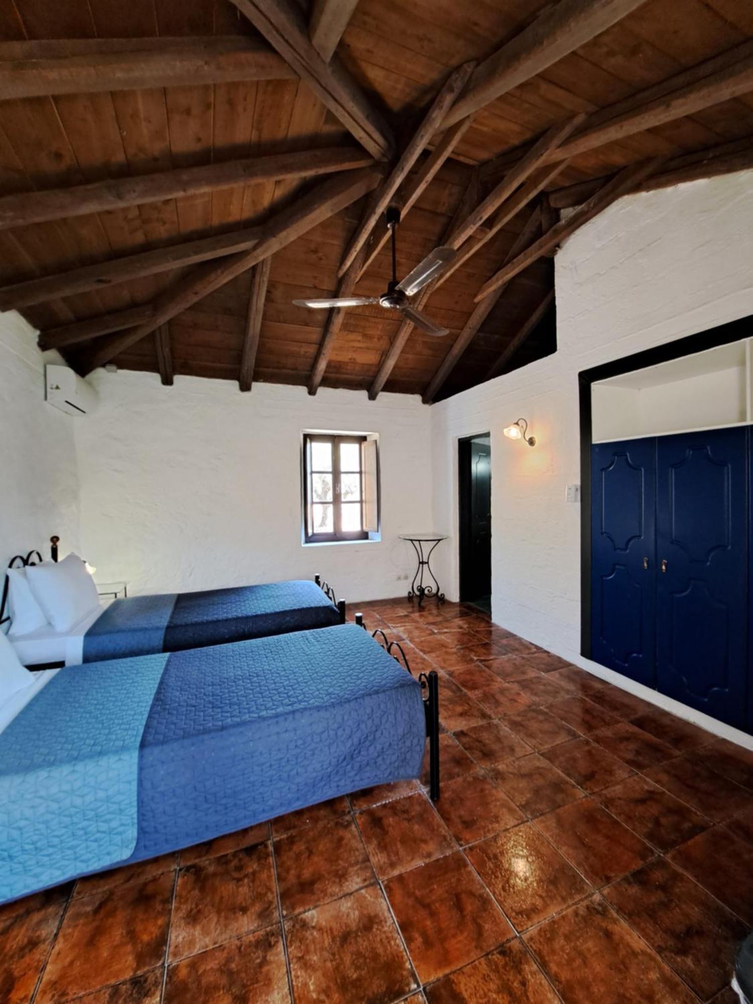 Tsivouli Bed & Breakfast *