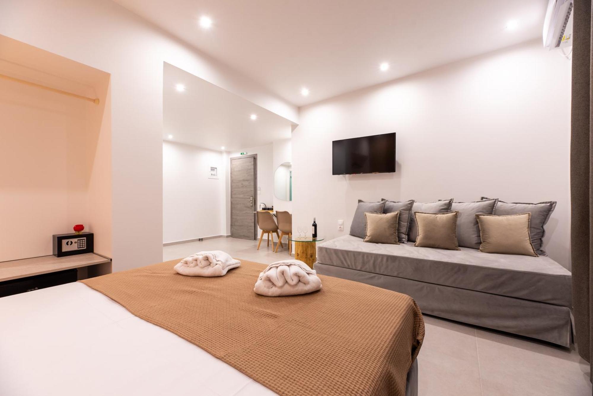 Airscape Free Shuttle From Athen's Airport Hotel