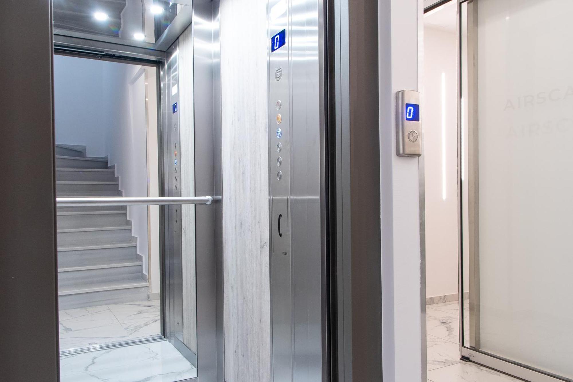 Hotel Airscape Free Shuttle From Athen's Airport